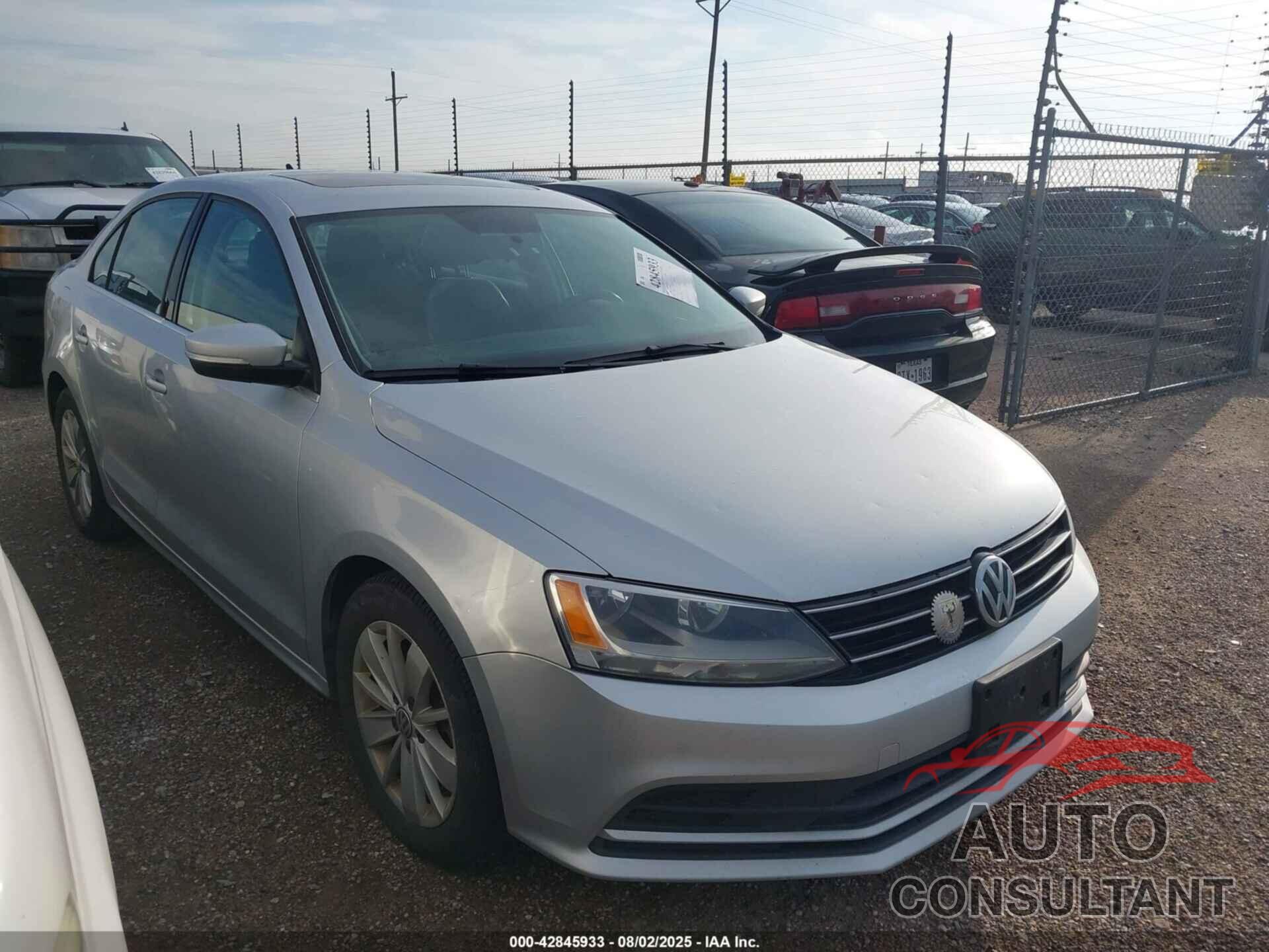 VOLKSWAGEN JETTA 2015 - 3VWLA7AJ0FM417910