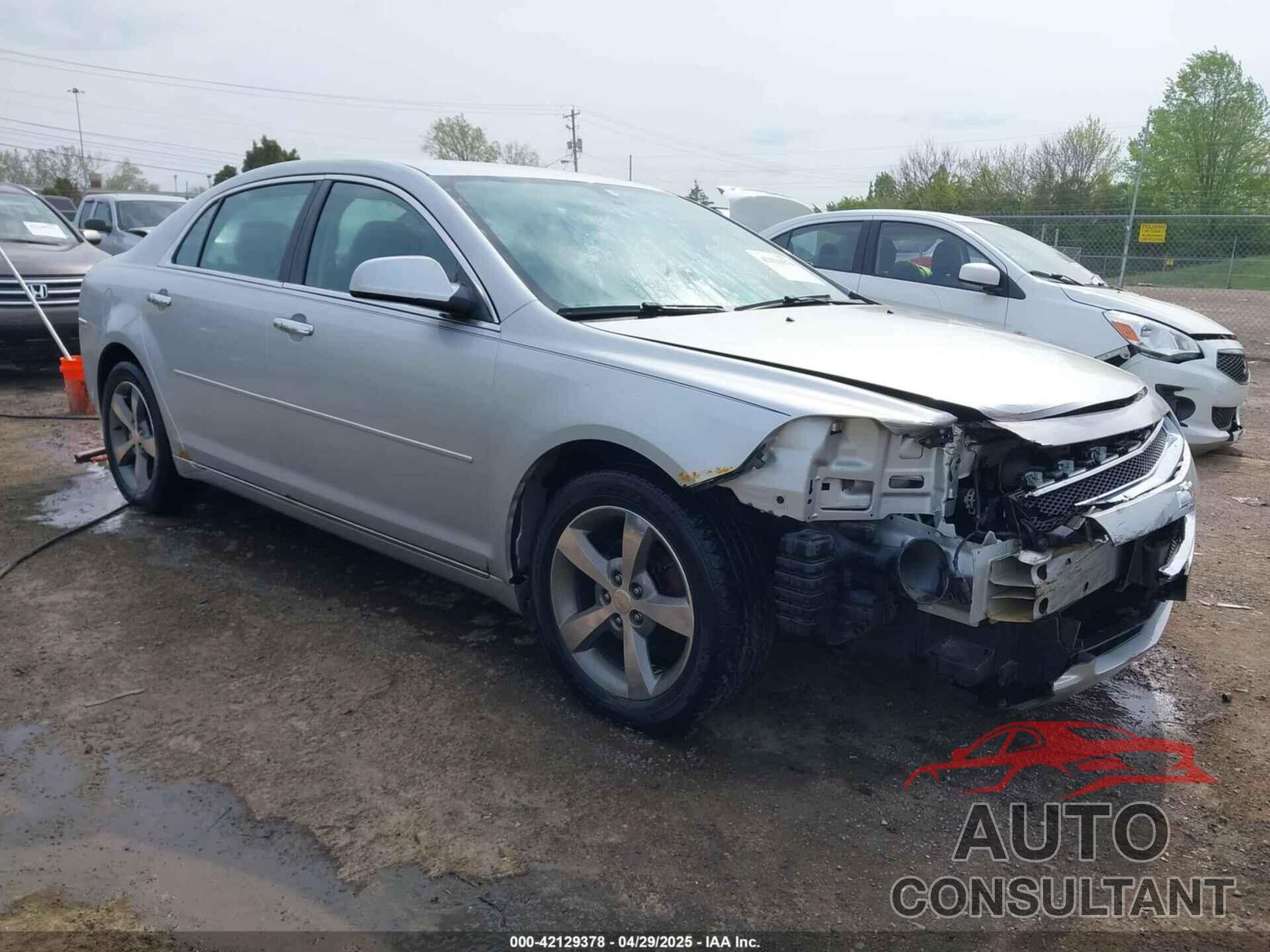 CHEVROLET MALIBU 2012 - 1G1ZC5E06CF200833