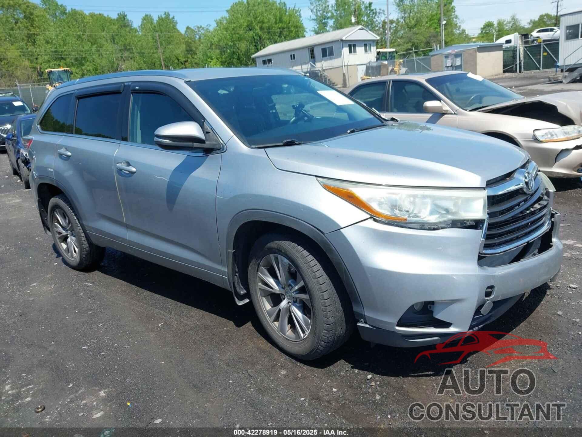 TOYOTA HIGHLANDER 2015 - 5TDJKRFH1FS217045
