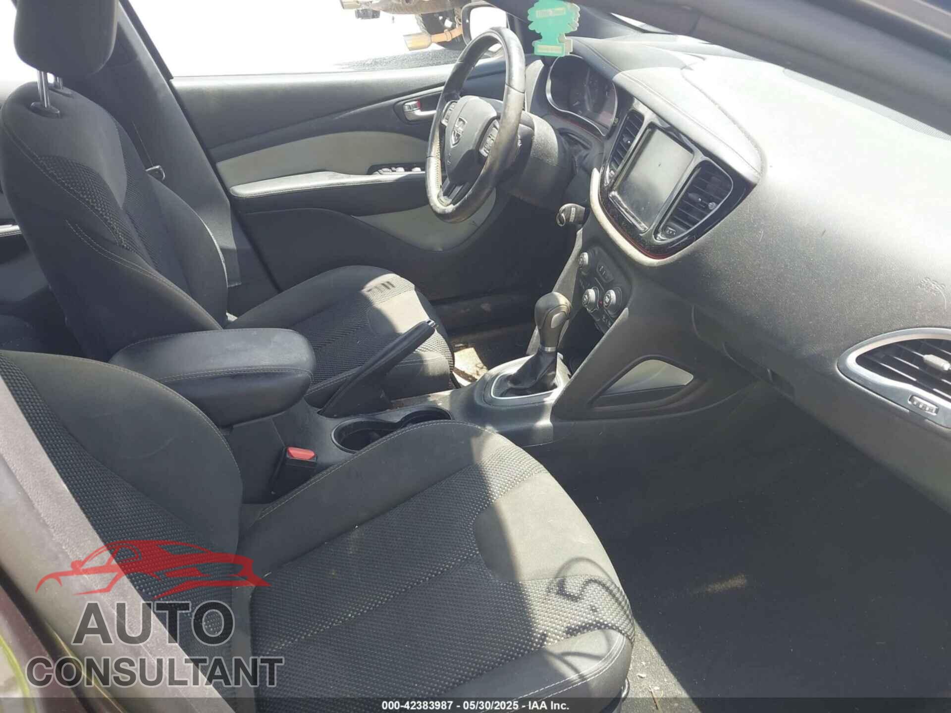 DODGE DART 2015 - 1C3CDFBB0FD391529