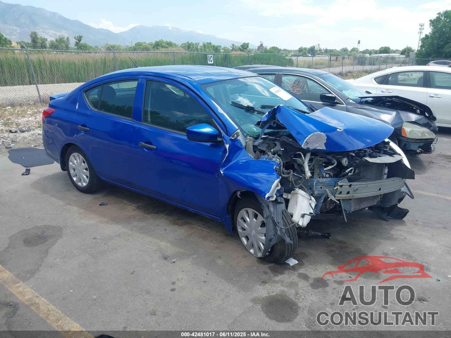 NISSAN VERSA 2017 - 3N1CN7AP1HL865533