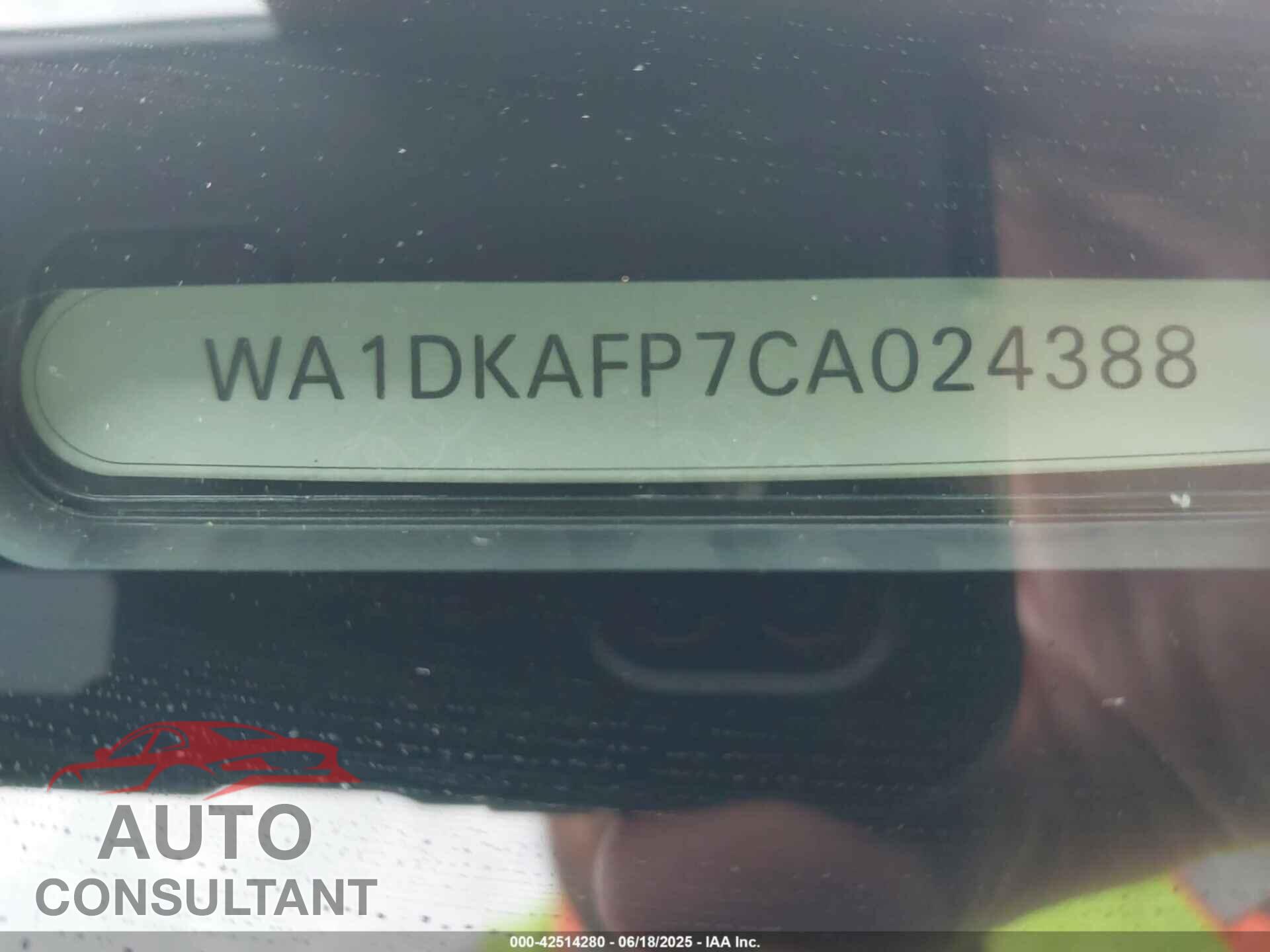 AUDI Q5 2012 - WA1DKAFP7CA024388