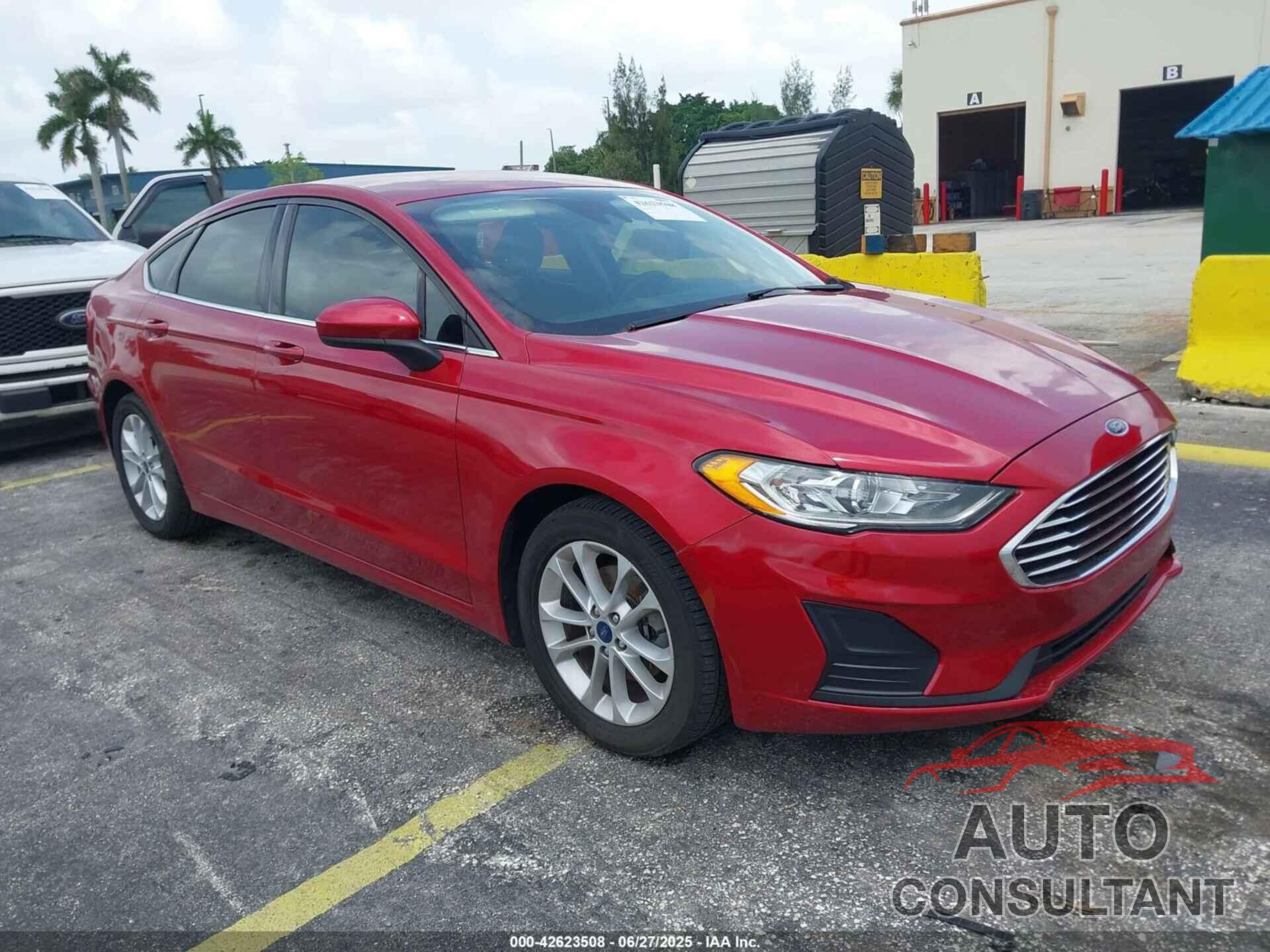 FORD FUSION 2020 - 3FA6P0HDXLR160183