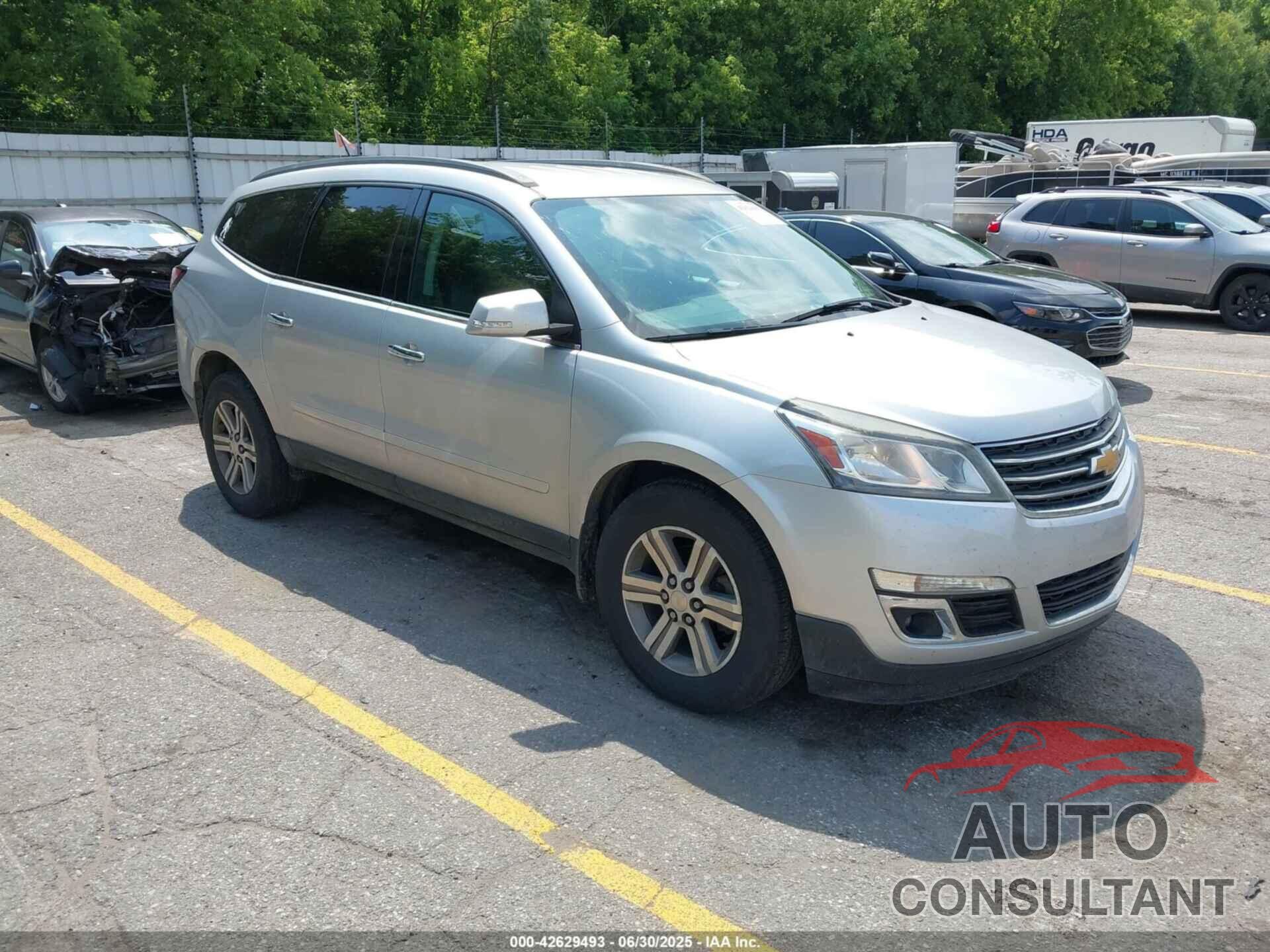 CHEVROLET TRAVERSE 2015 - 1GNKVHKD3FJ248357