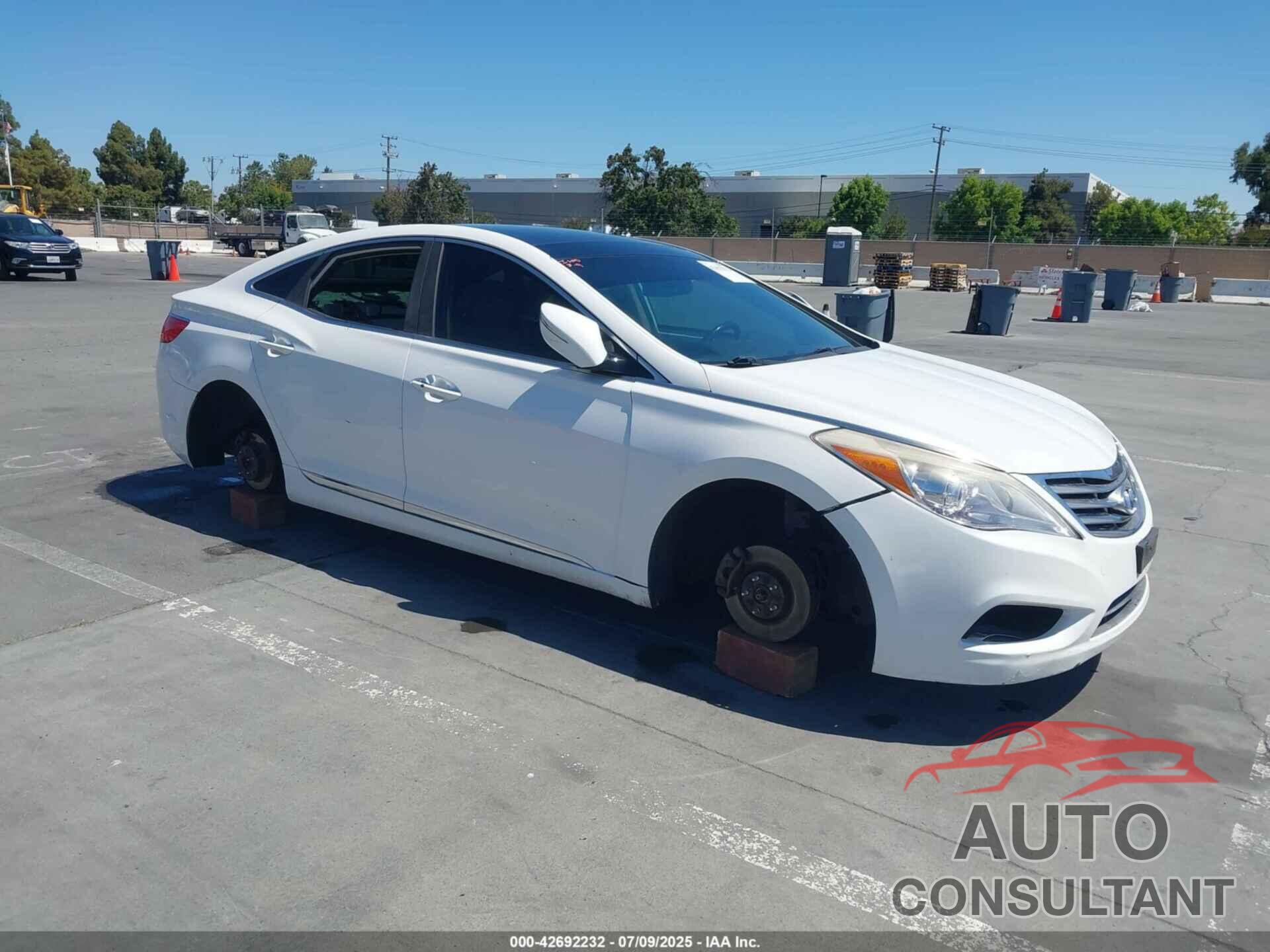 HYUNDAI AZERA 2013 - KMHFH4JG4DA325641