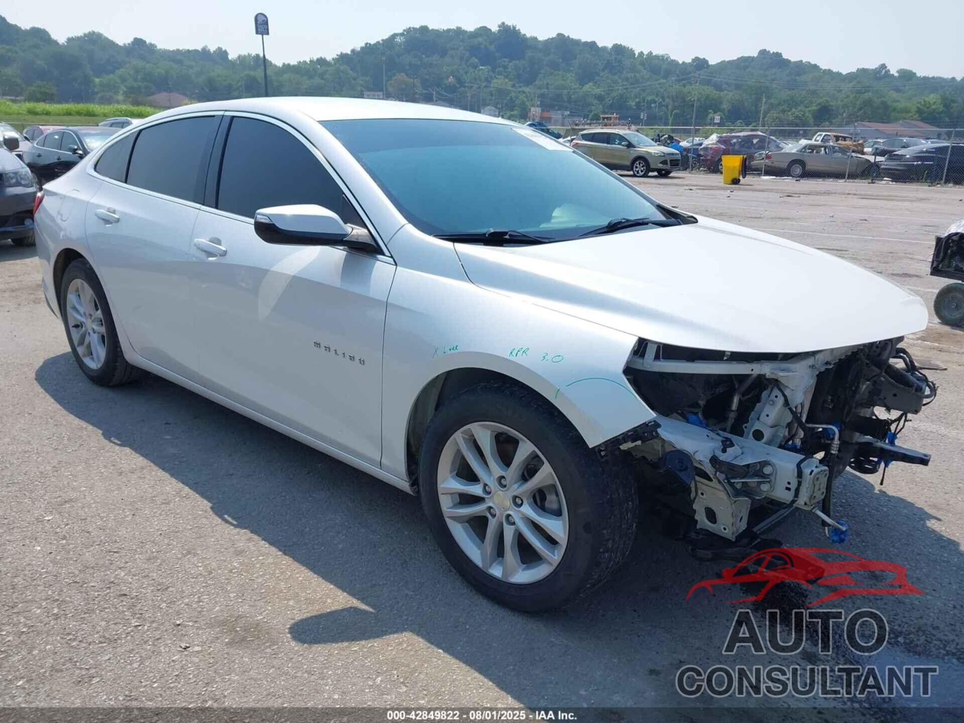 CHEVROLET MALIBU 2017 - 1G1ZE5ST3HF177737