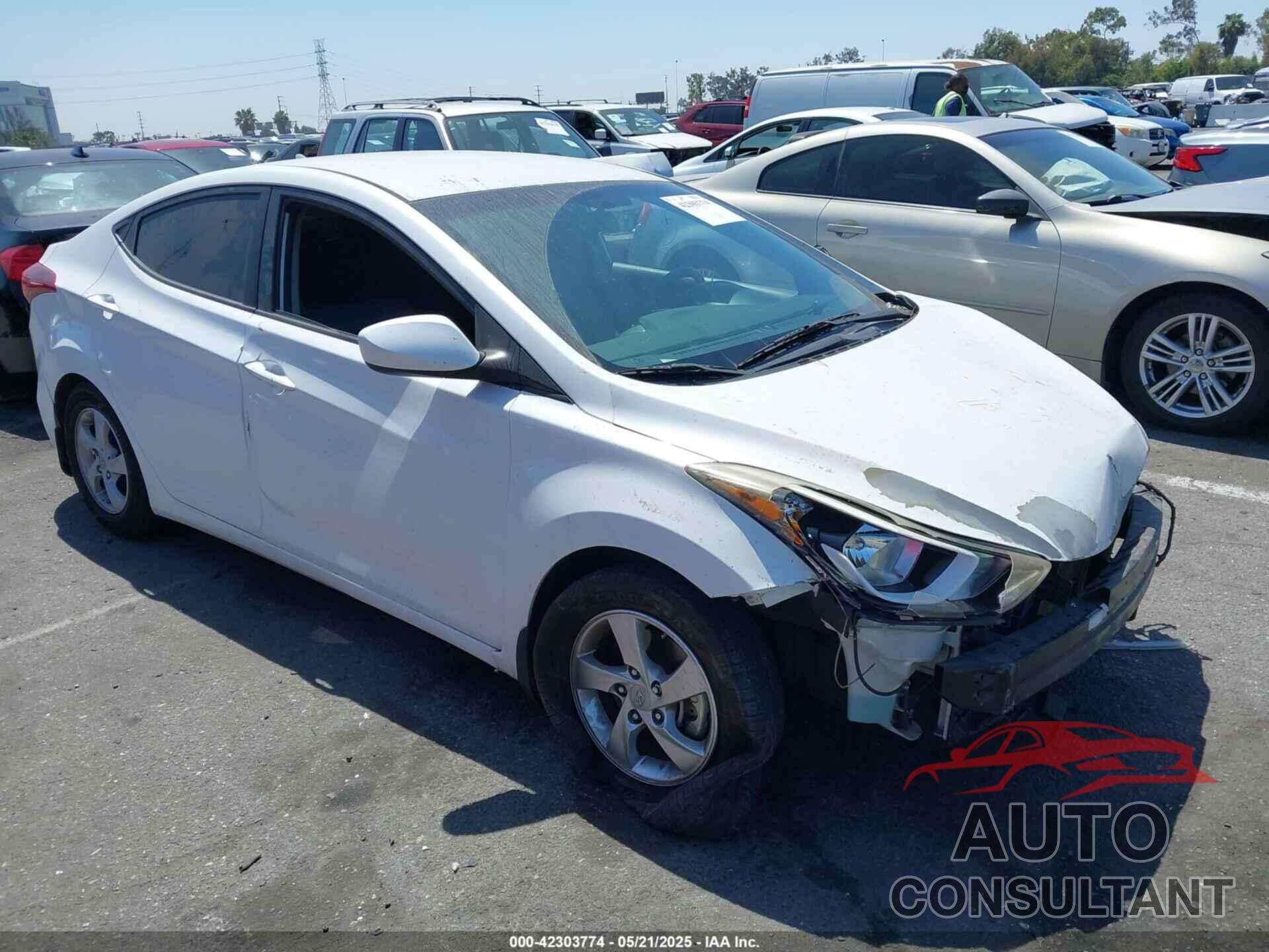 HYUNDAI ELANTRA 2015 - 5NPDH4AE0FH643214