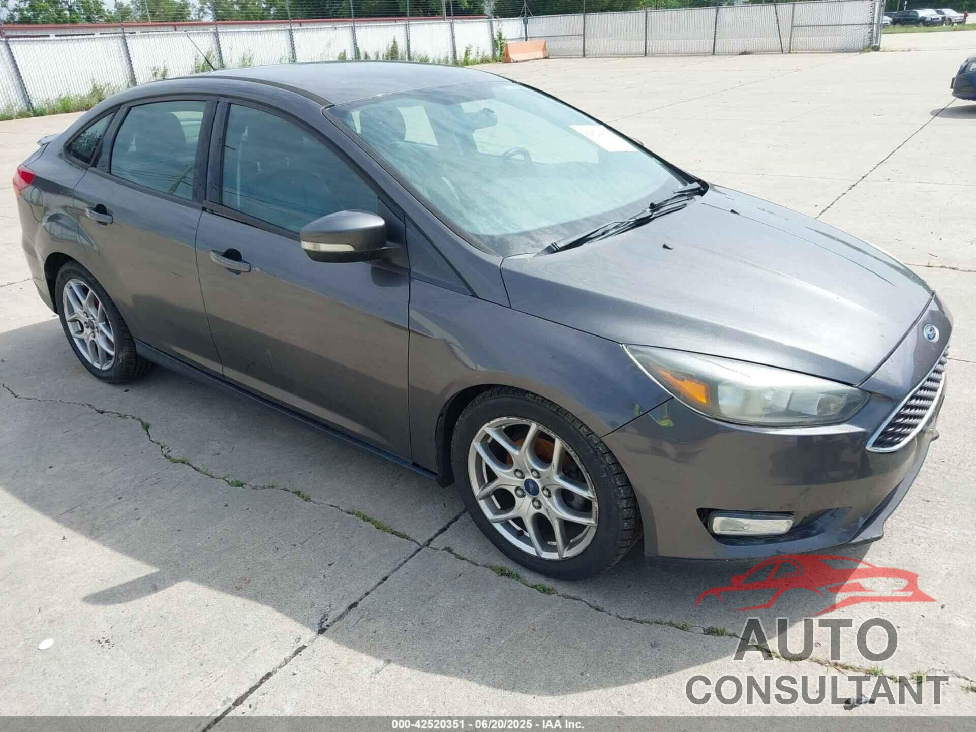 FORD FOCUS 2015 - 1FADP3F23FL327075