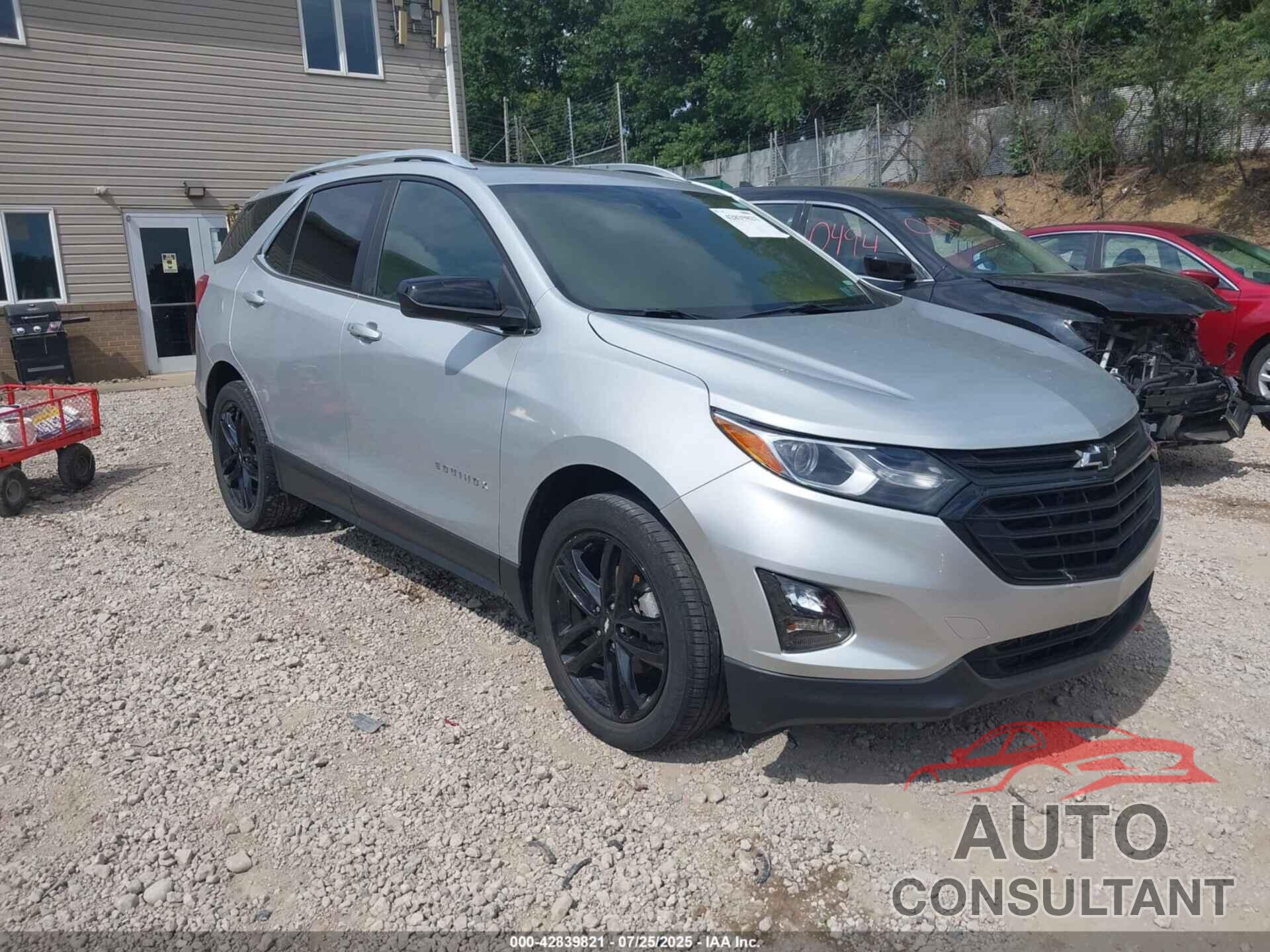 CHEVROLET EQUINOX 2021 - 3GNAXUEV6ML360109