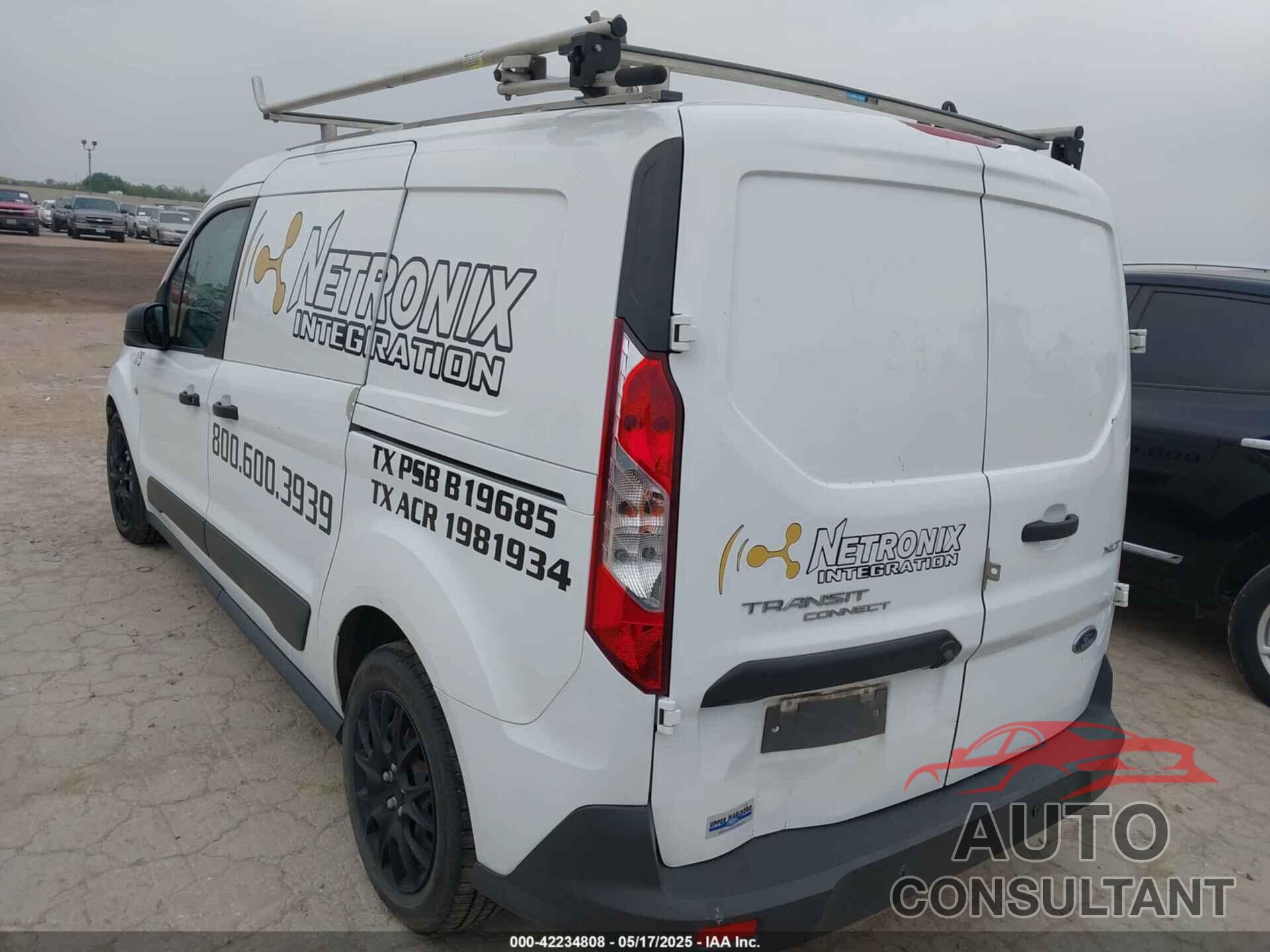 FORD TRANSIT CONNECT 2017 - NM0LS7F77H1315403