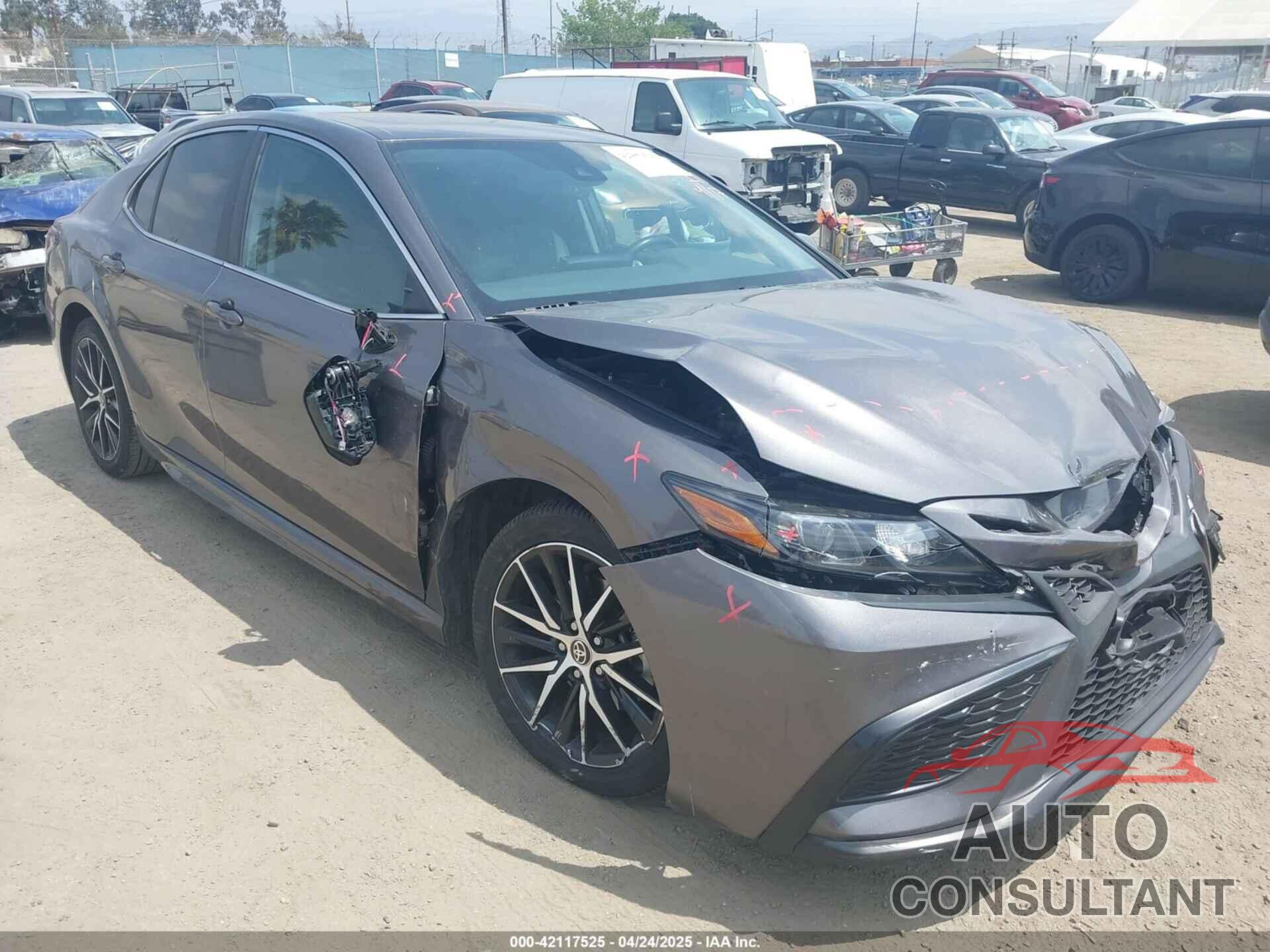 TOYOTA CAMRY 2022 - 4T1S31AK8NU582270