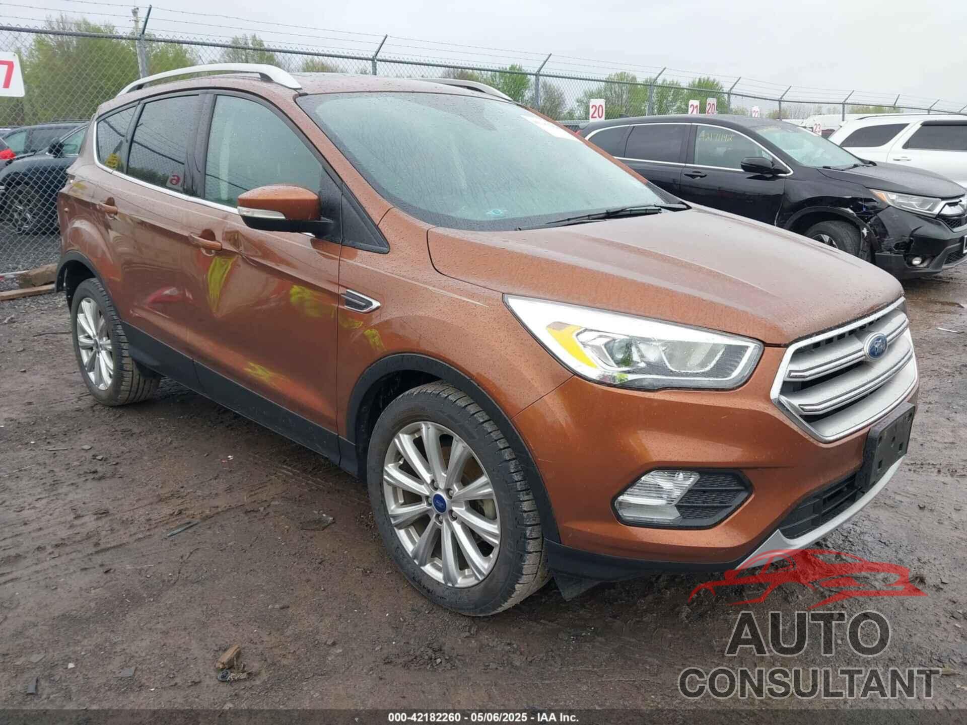 FORD ESCAPE 2017 - 1FMCU0JD3HUB20846