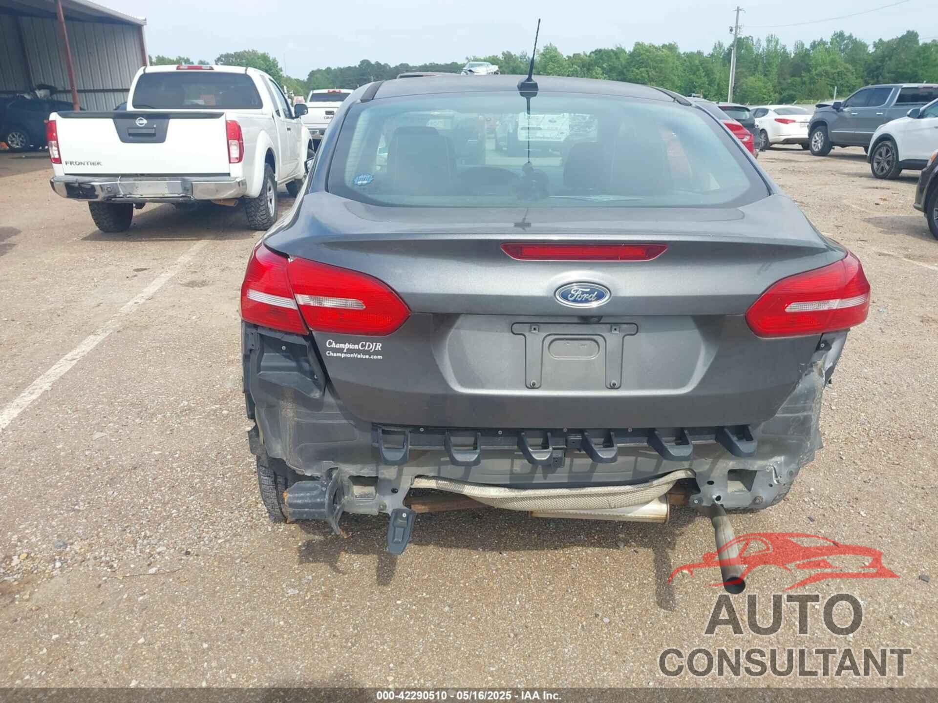 FORD FOCUS 2018 - 1FADP3F29JL288761