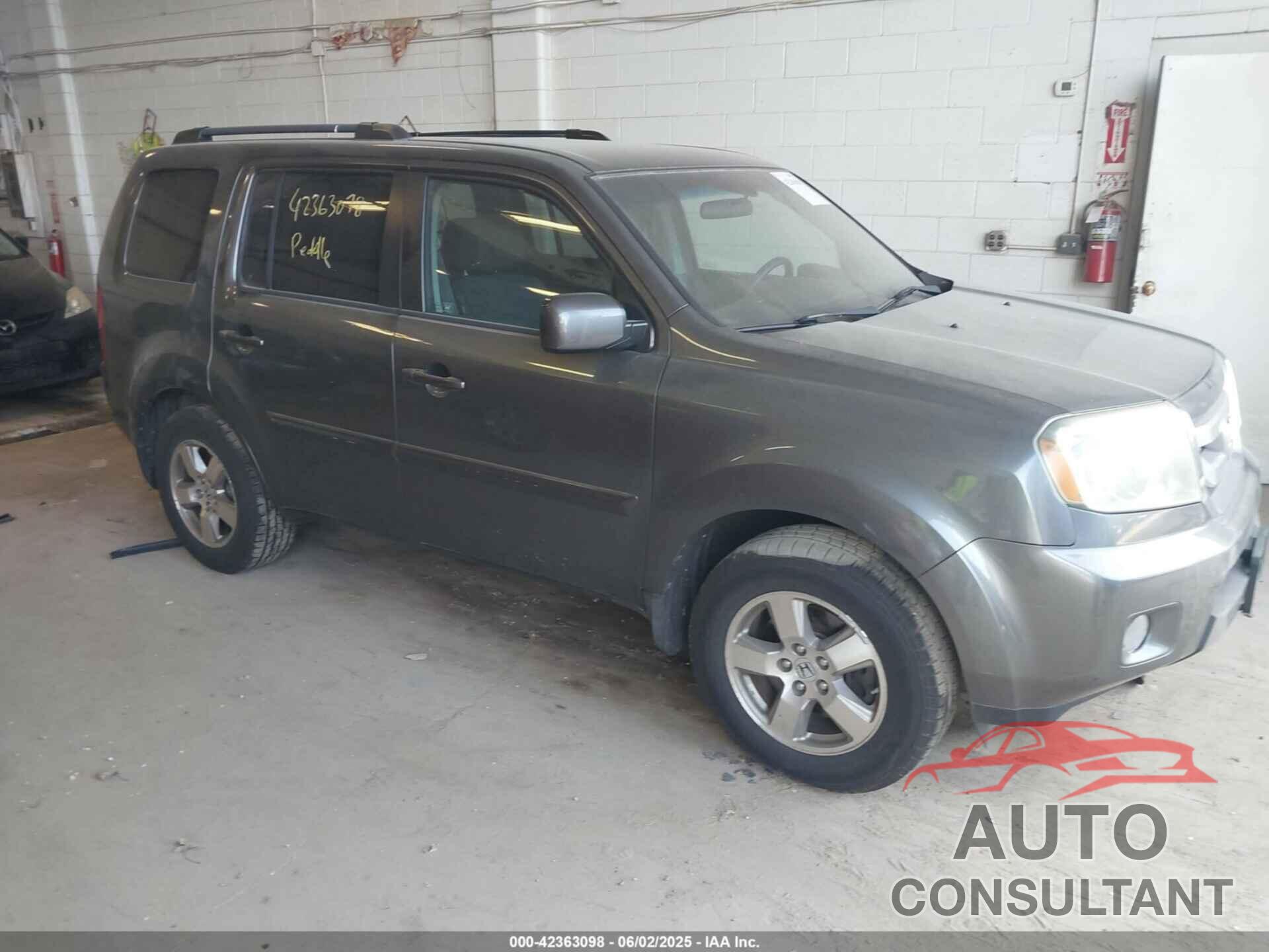HONDA PILOT 2010 - 5FNYF4H41AB017232