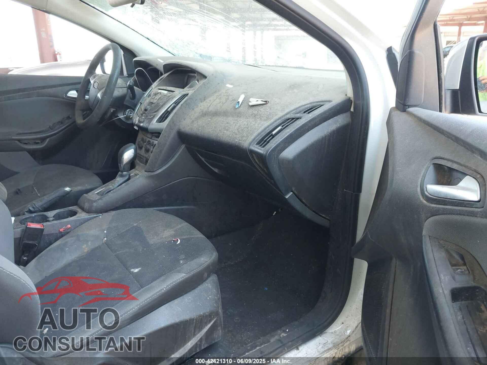 FORD FOCUS 2013 - 1FADP3K20DL363227