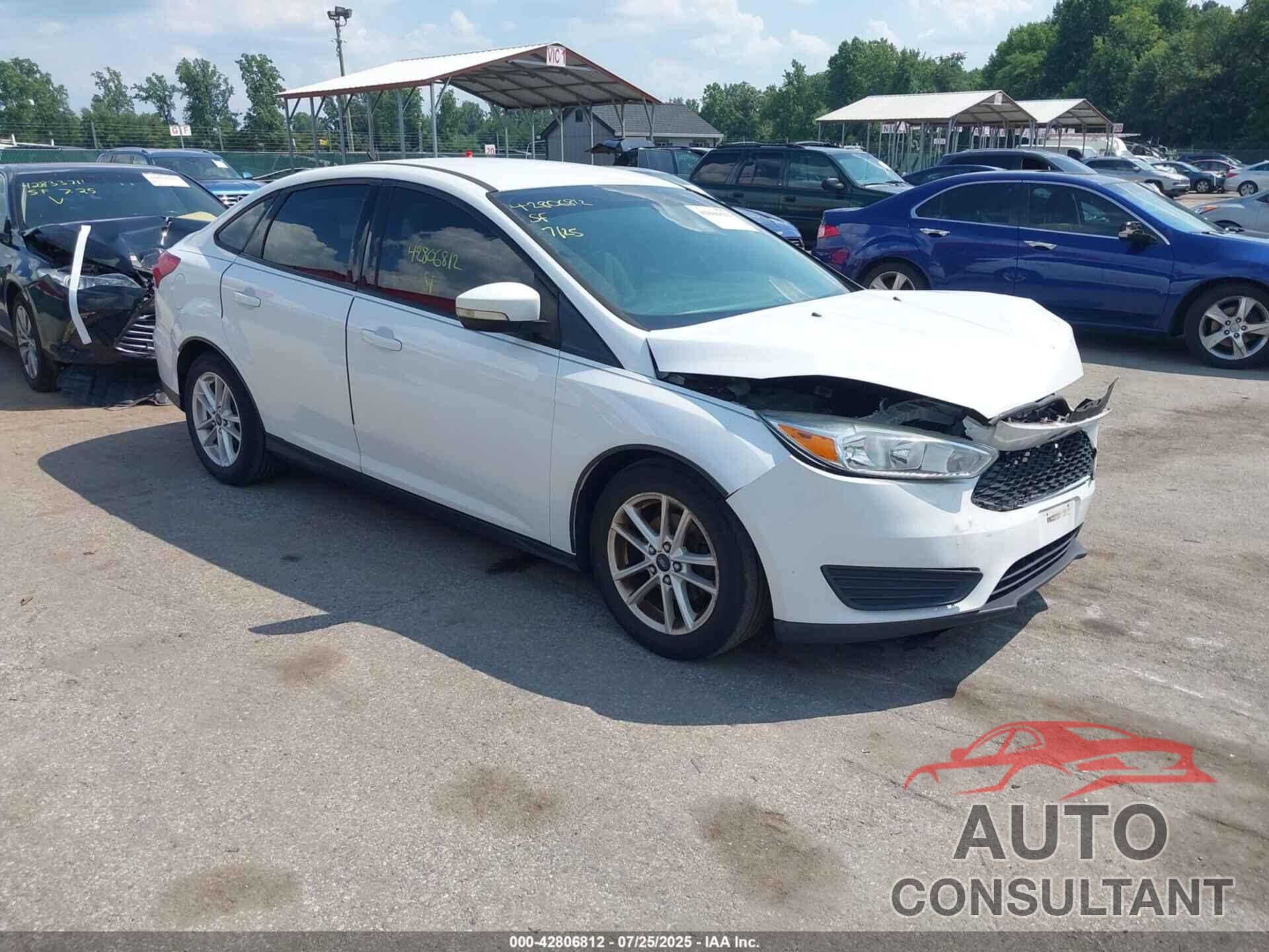 FORD FOCUS 2015 - 1FADP3F25FL381297