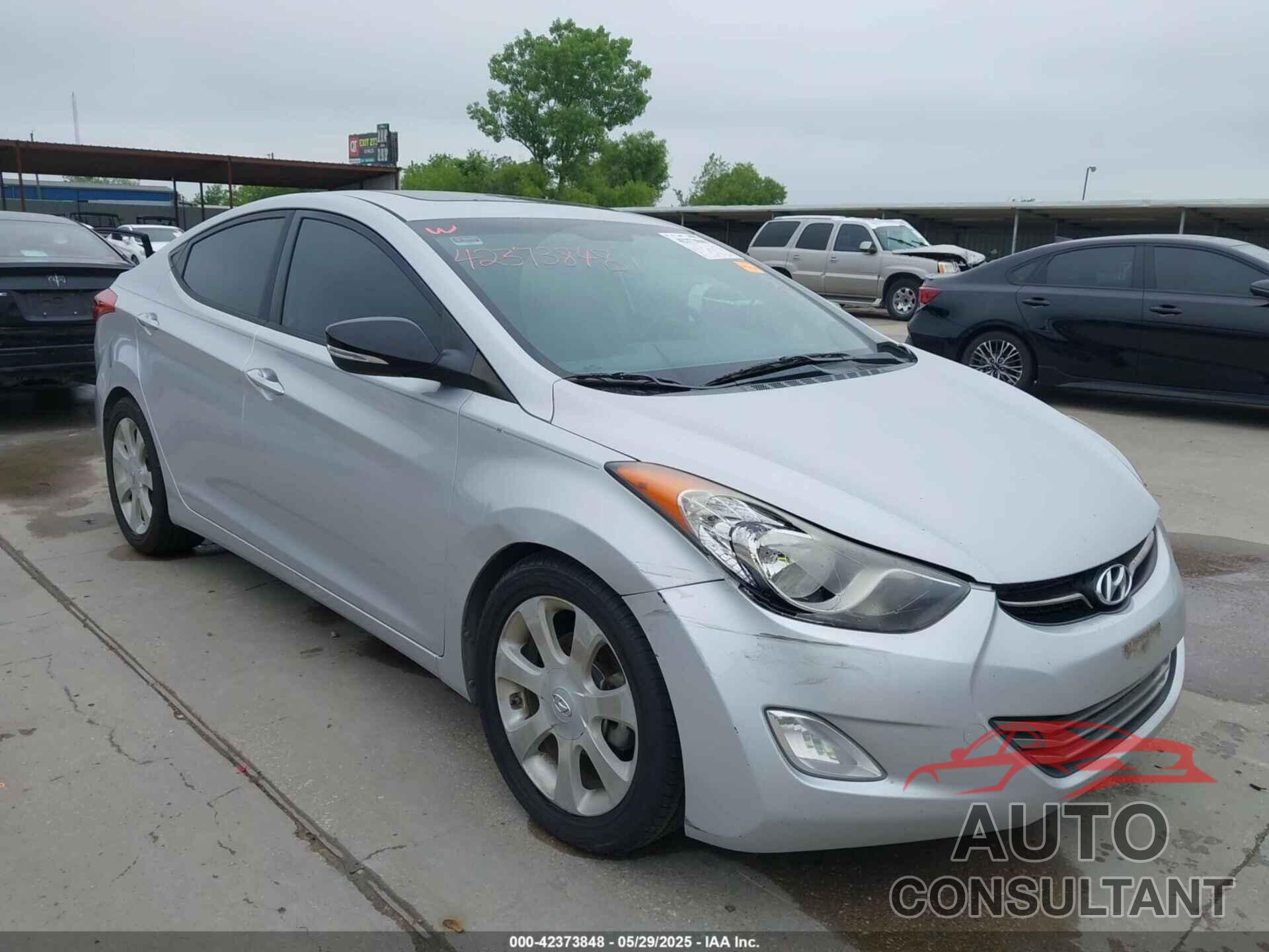HYUNDAI ELANTRA 2013 - KMHDH4AE9DU627379