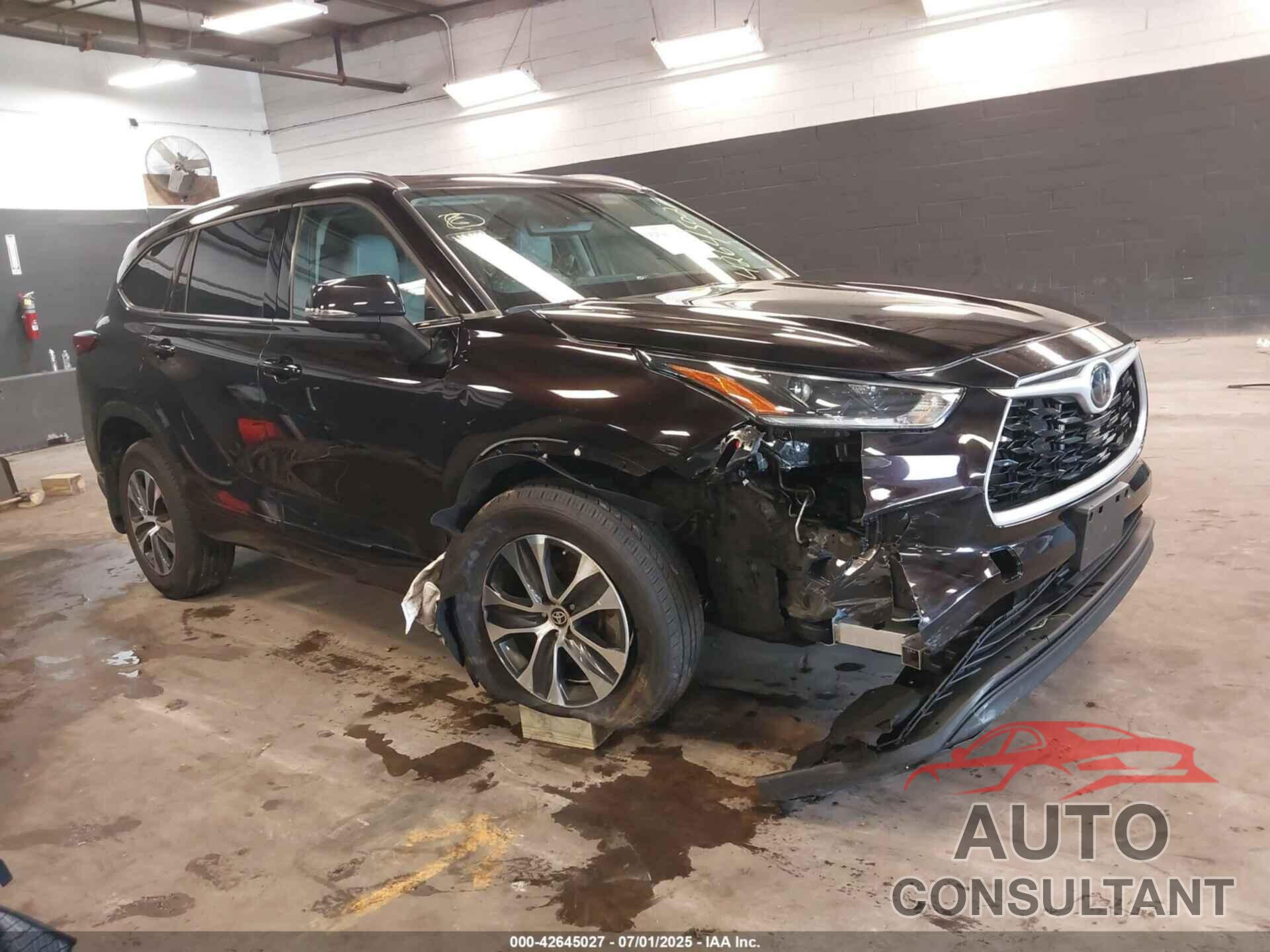 TOYOTA HIGHLANDER 2021 - 5TDHZRBH1MS106203