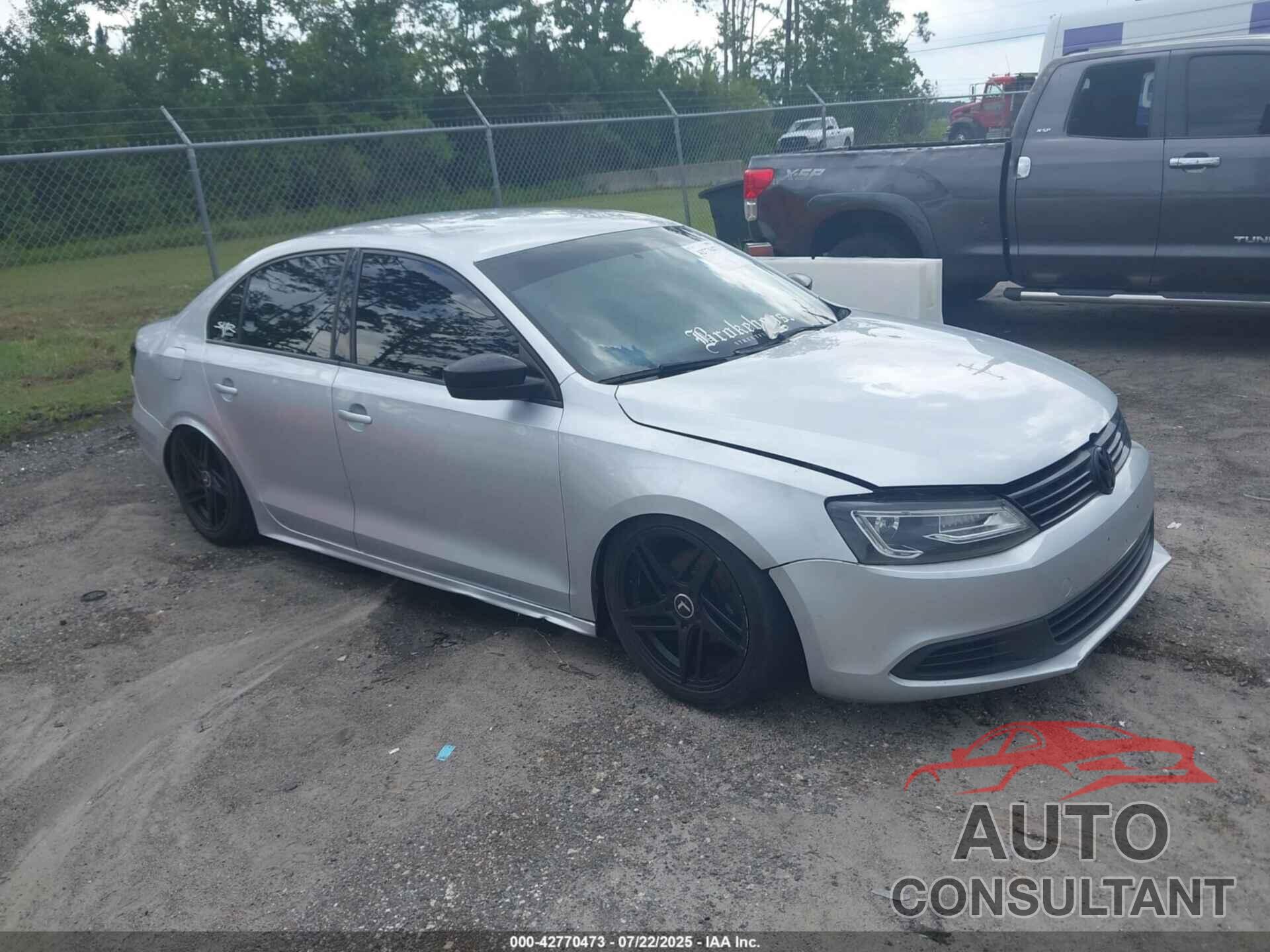 VOLKSWAGEN JETTA 2014 - 3VW2K7AJXEM287285