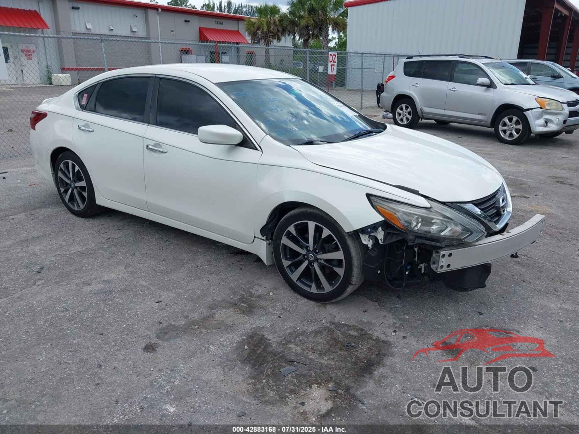 NISSAN ALTIMA 2017 - 1N4AL3AP4HC158673