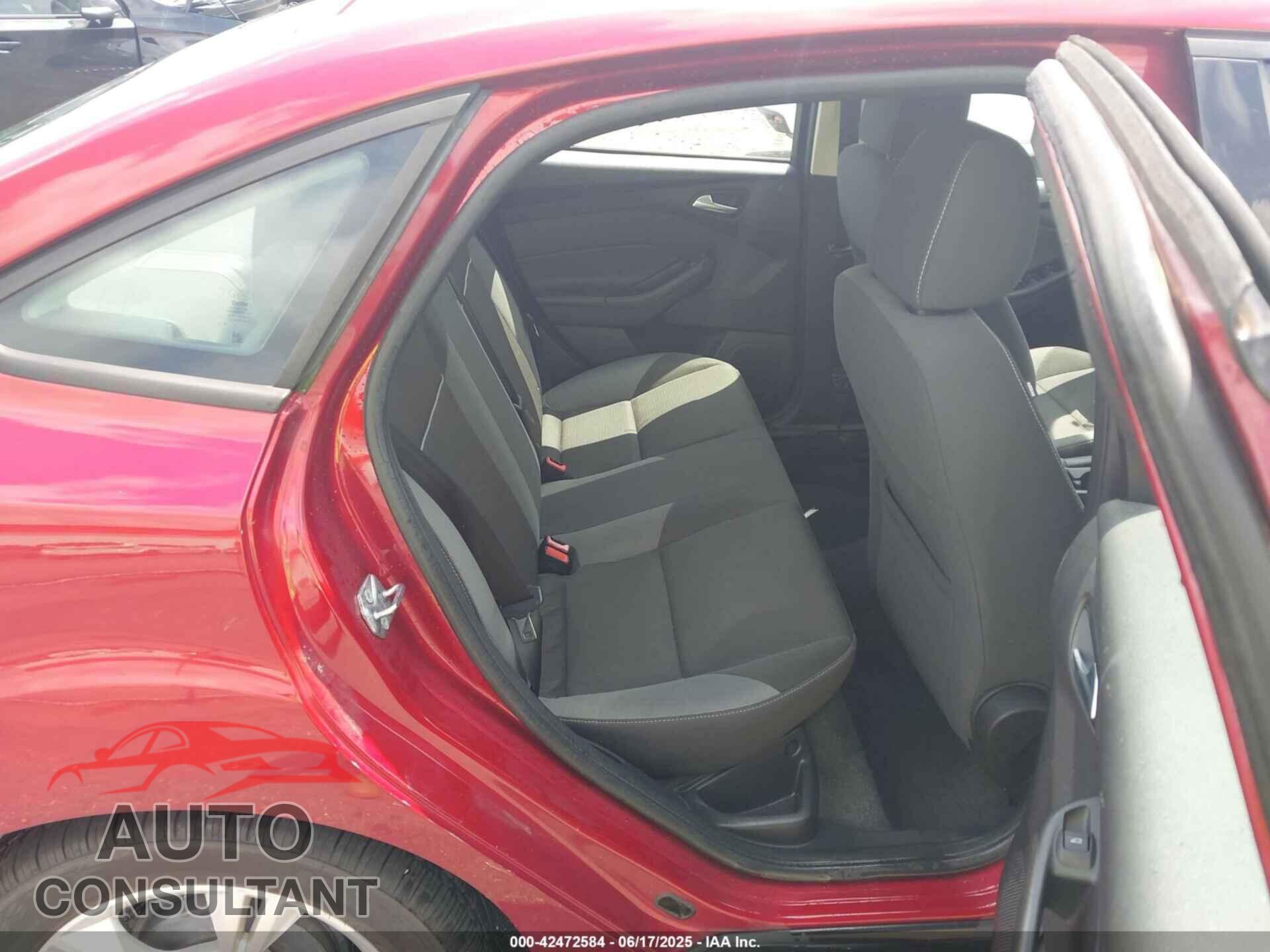FORD FOCUS 2013 - 1FADP3F29DL149377
