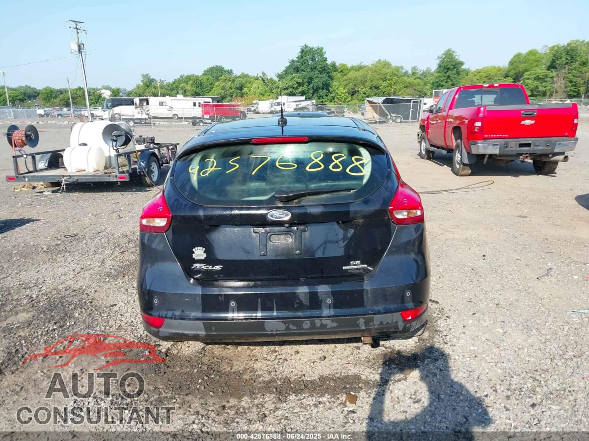 FORD FOCUS 2016 - 1FADP3K22GL233082