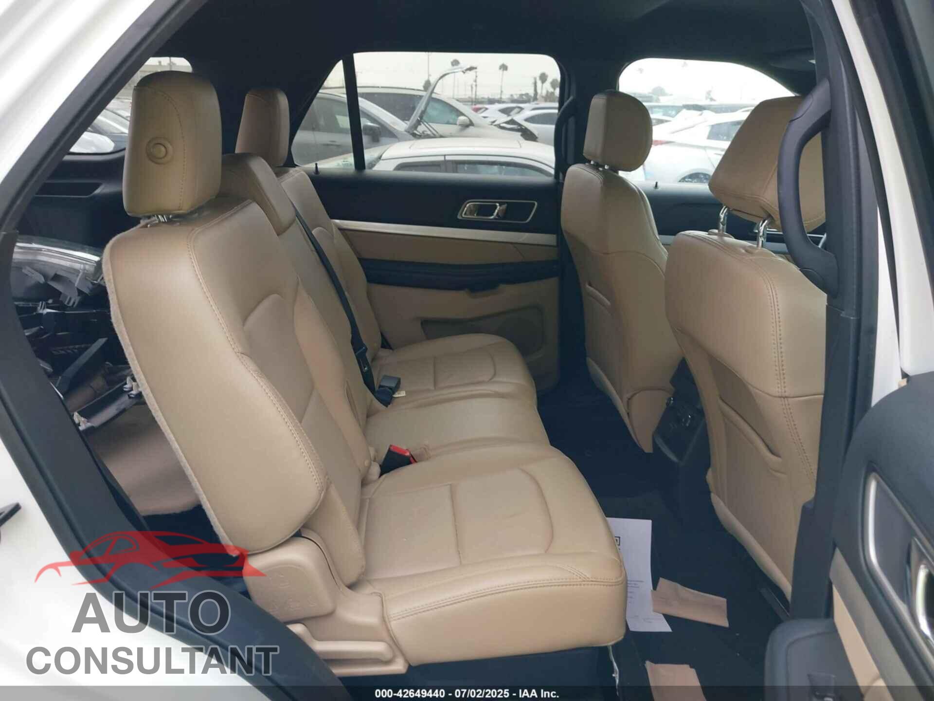 FORD EXPLORER 2017 - 1FM5K7D88HGE29524