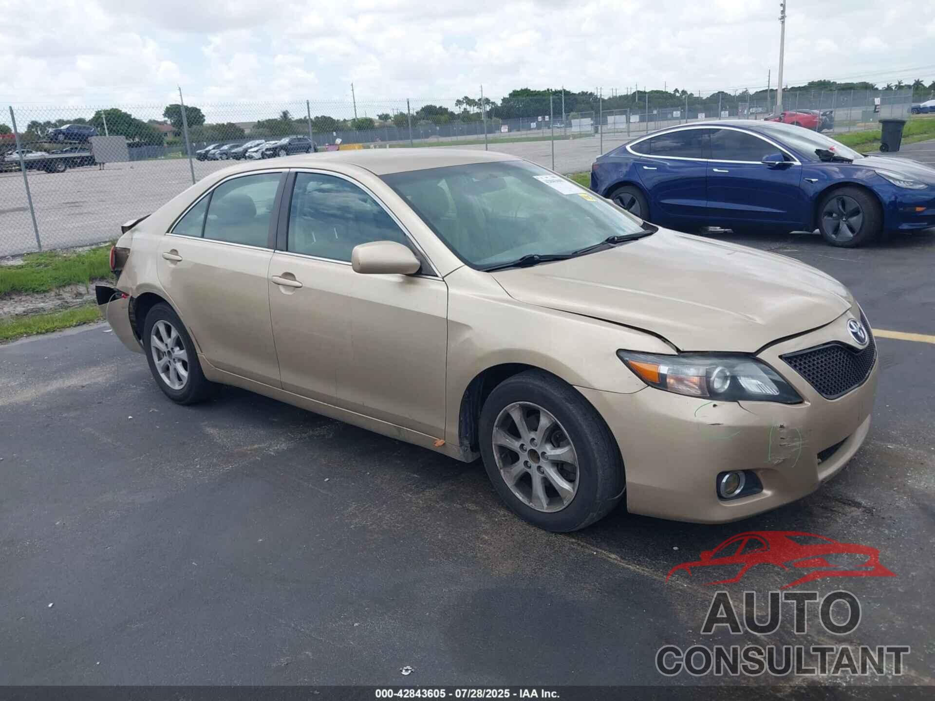 TOYOTA CAMRY 2011 - 4T1BF3EK3BU651181