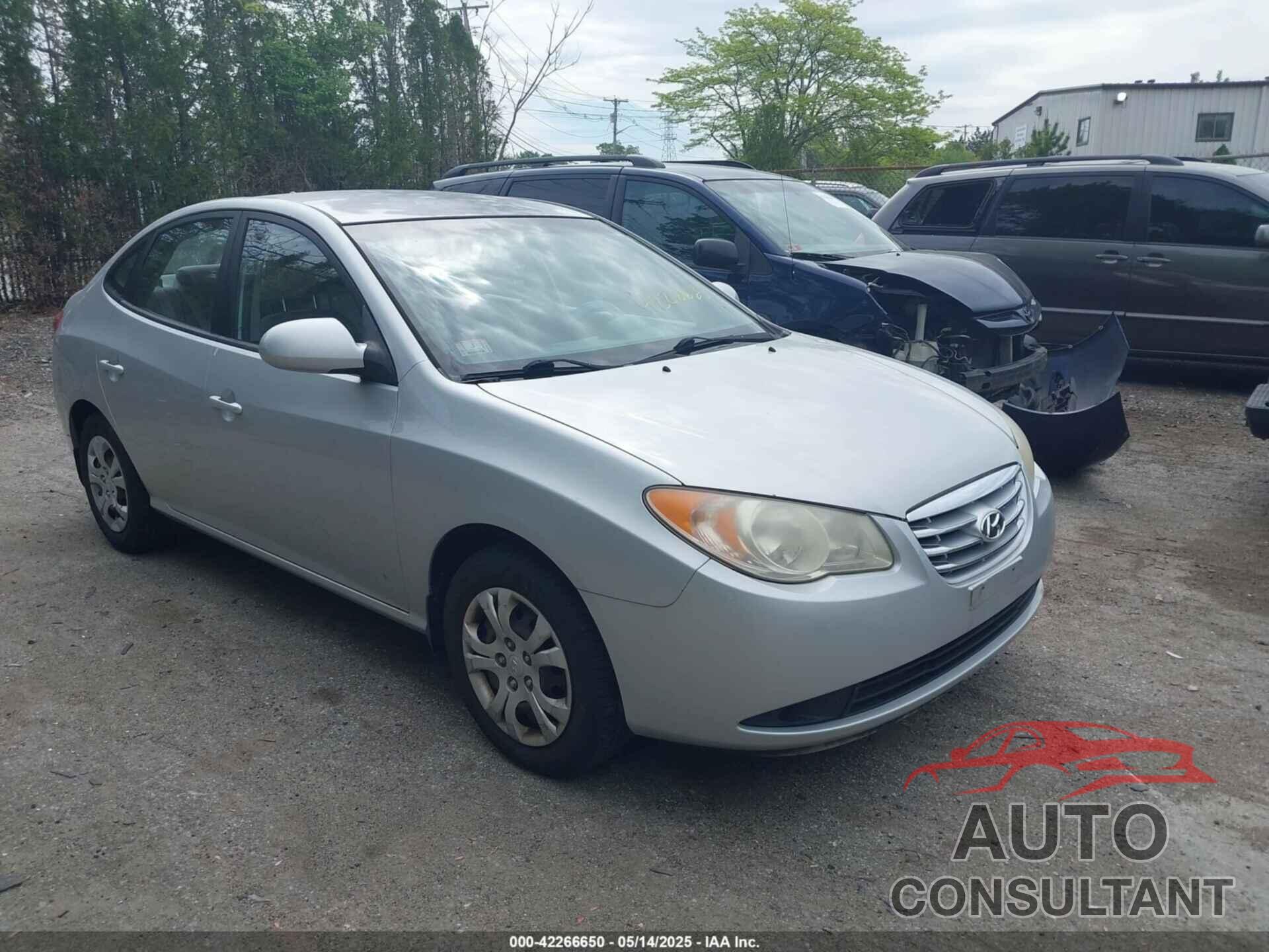 HYUNDAI ELANTRA 2010 - KMHDU4AD1AU978849