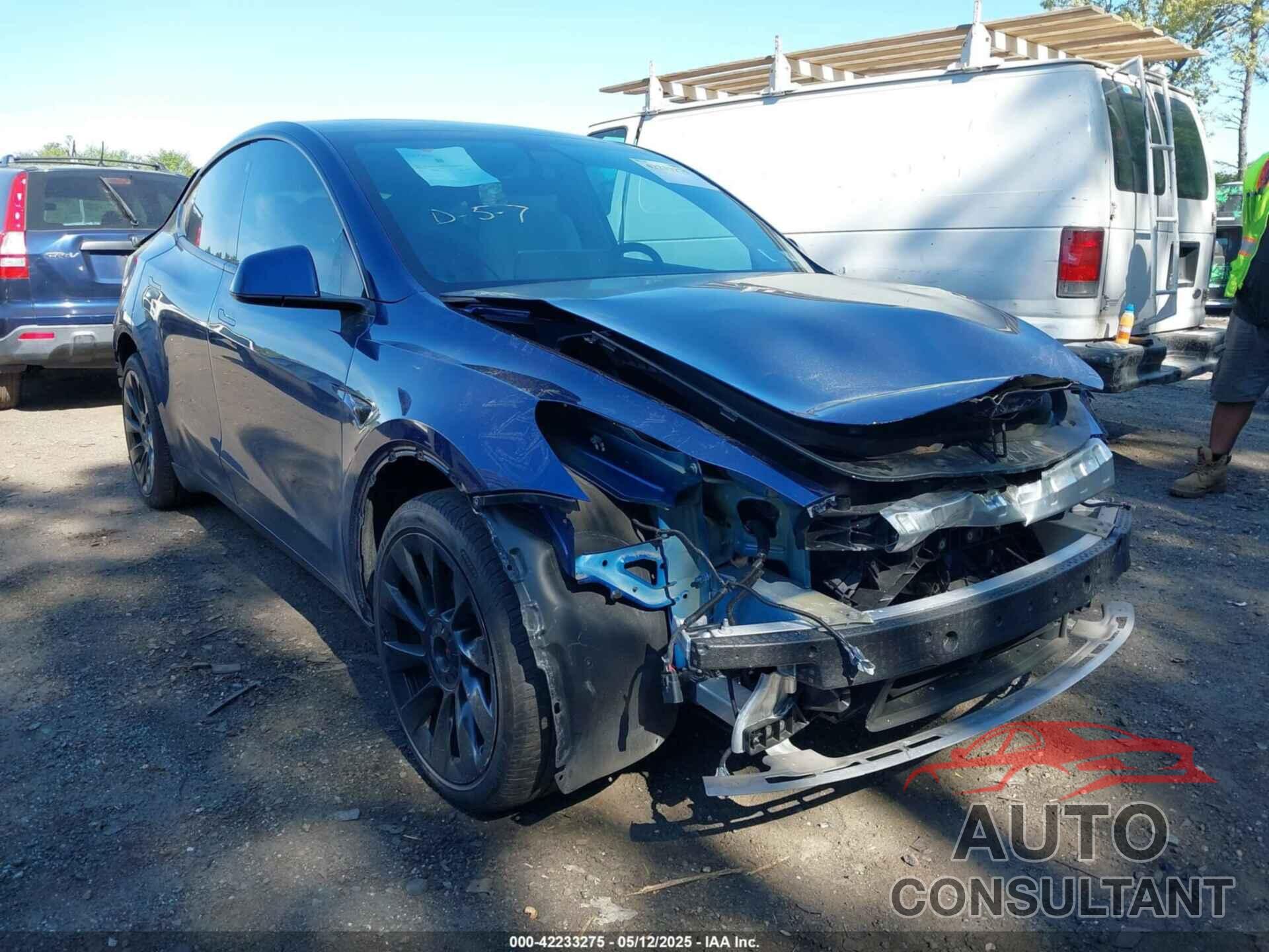 TESLA MODEL Y 2022 - 7SAYGDEE5NF314085