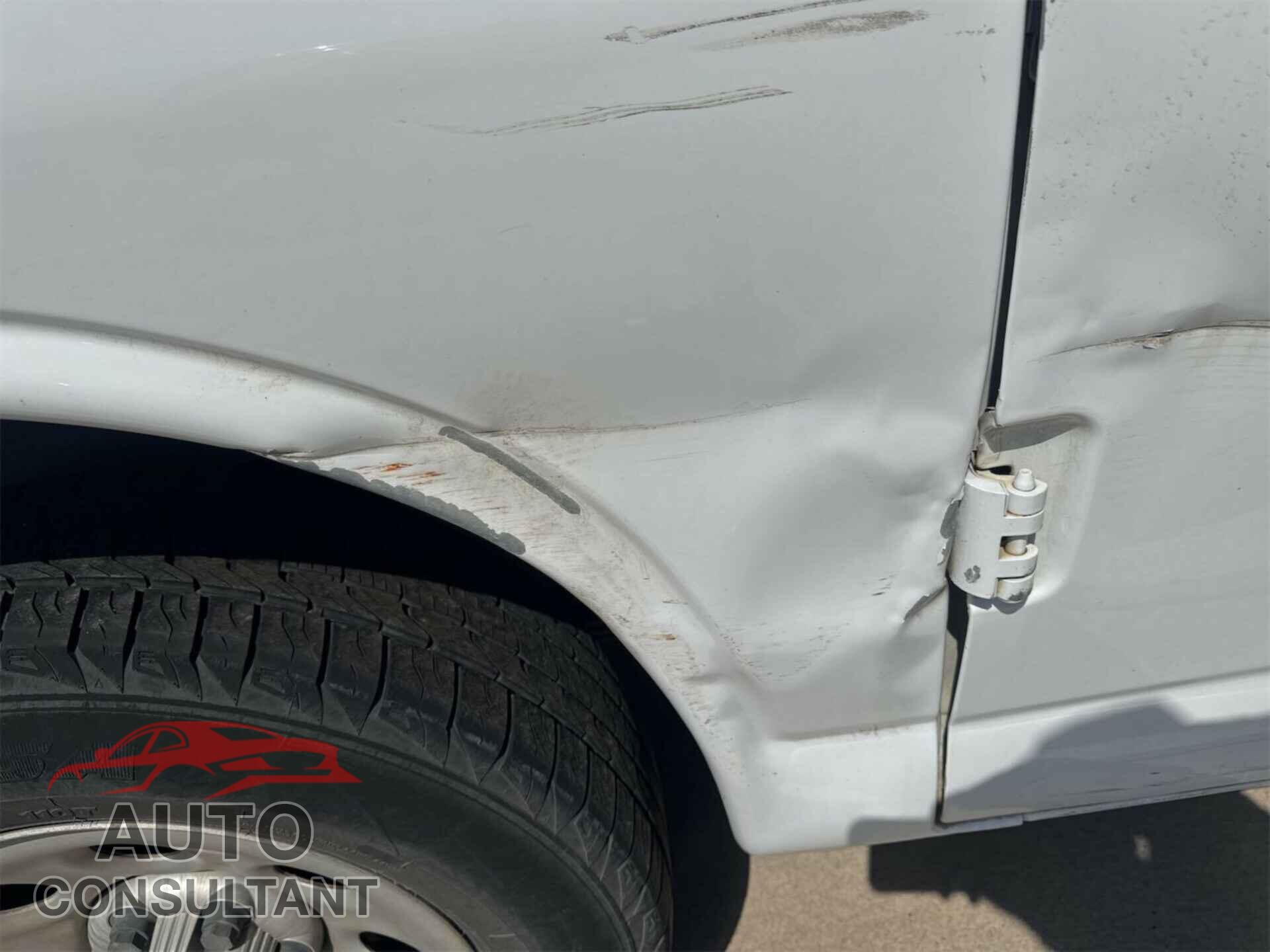 CHEVROLET EXPRESS 1500 2014 - 1GCSGAFX4E1127463