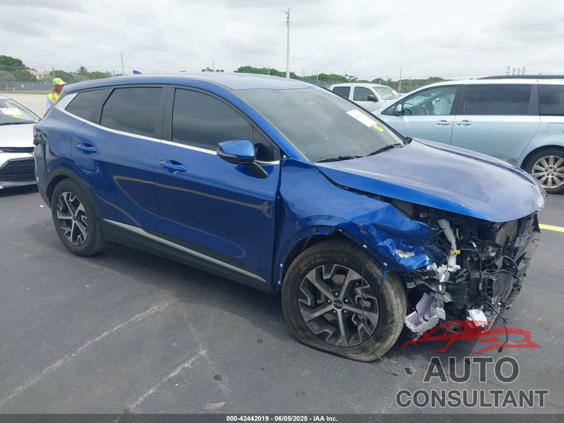 KIA SPORTAGE 2023 - 5XYK33AF2PG128863