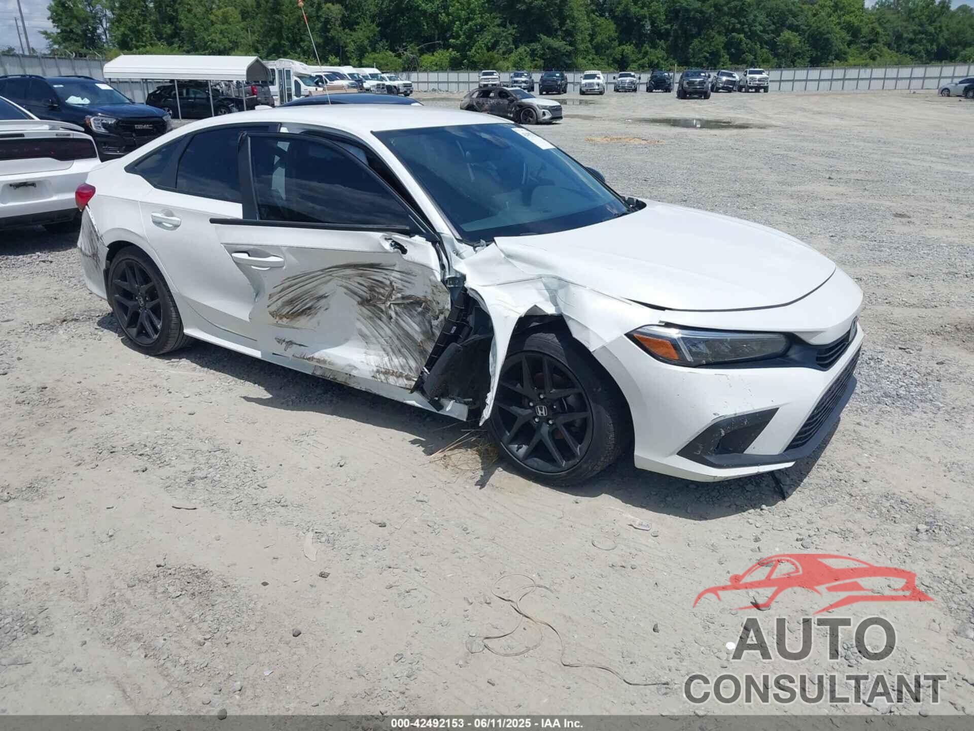 HONDA CIVIC 2024 - 2HGFE2F56RH547746