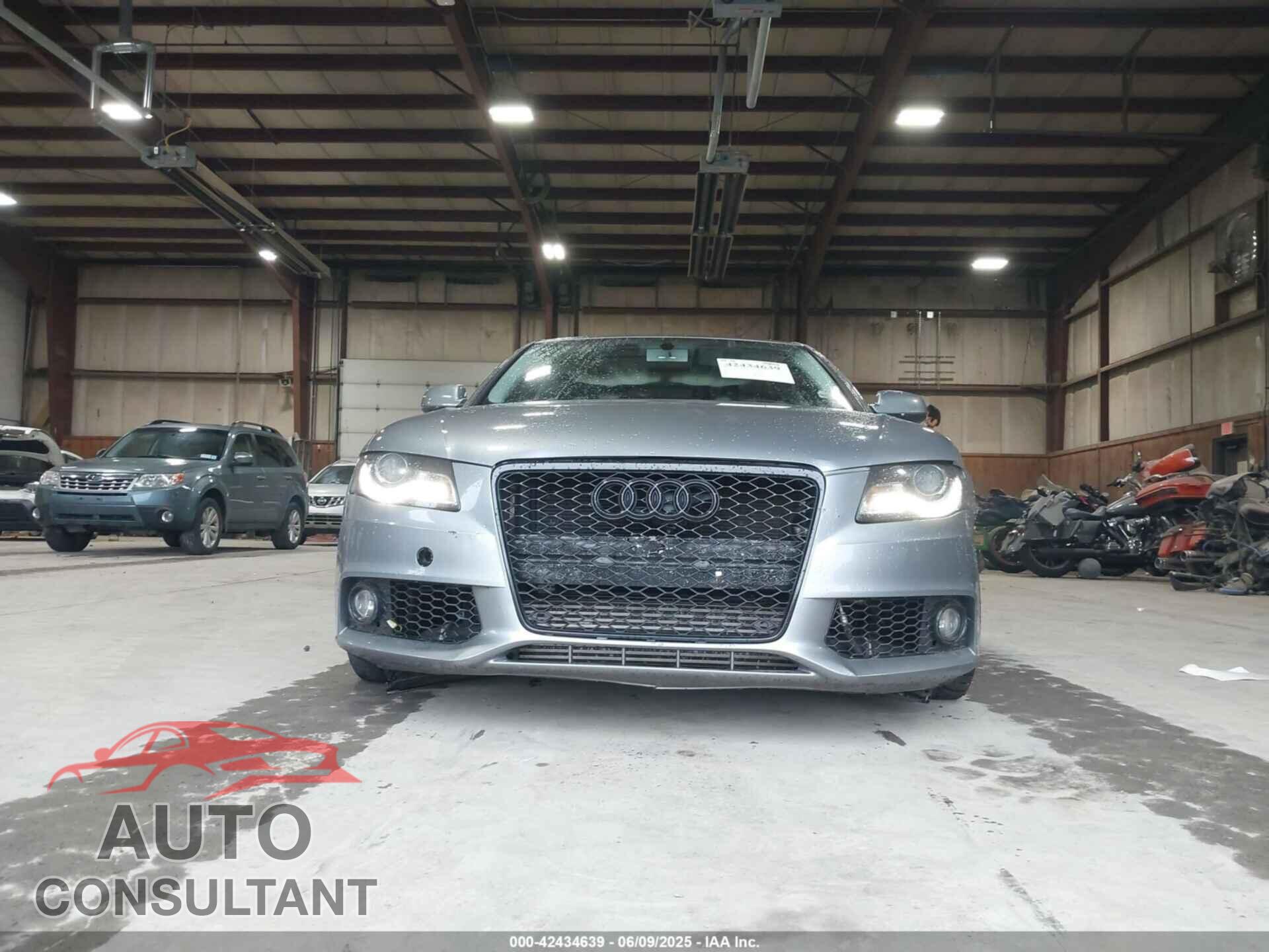 AUDI A4 2011 - WAUFFAFLXBA102688