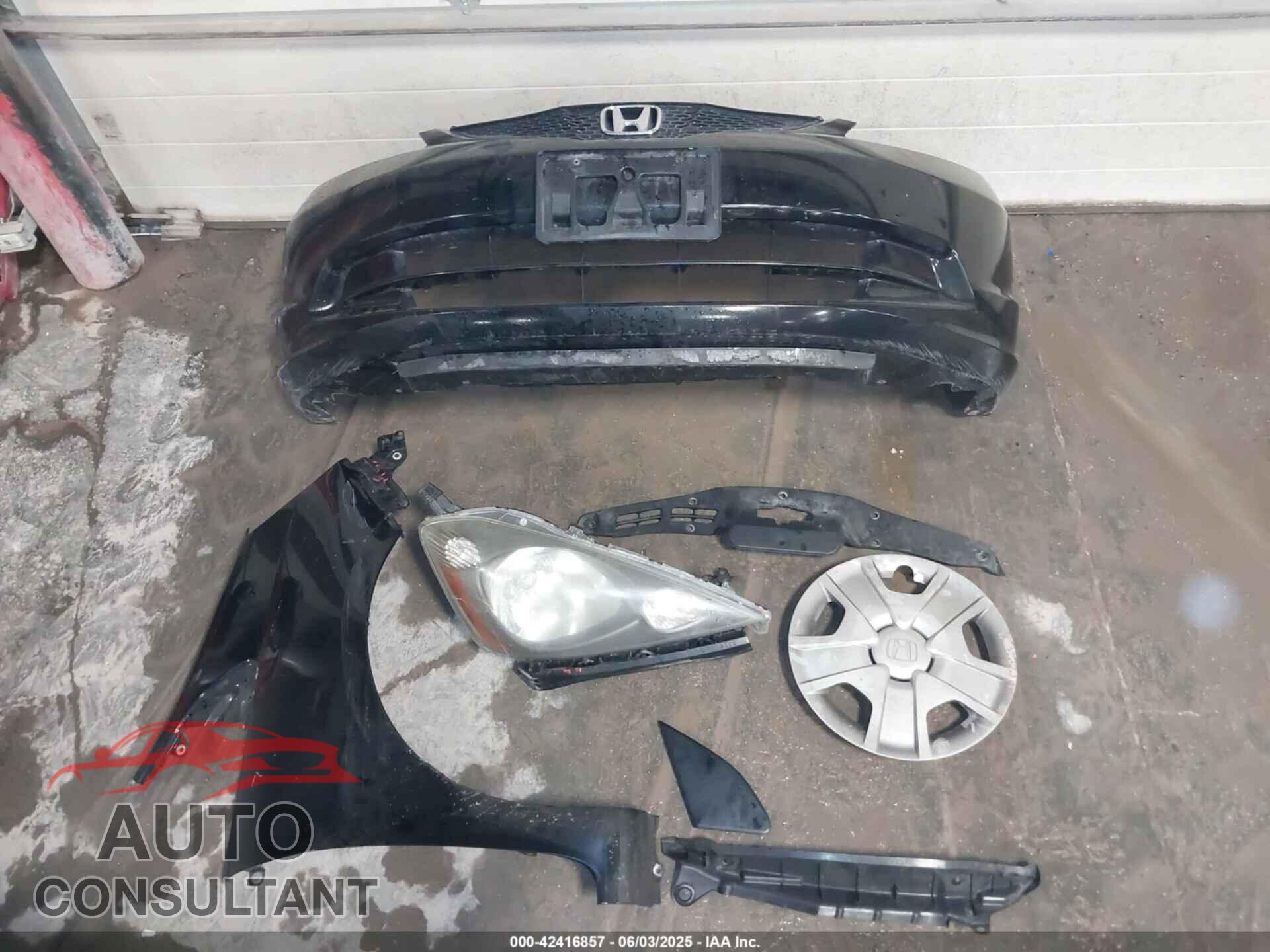 HONDA FIT 2012 - JHMGE8H33CS008159
