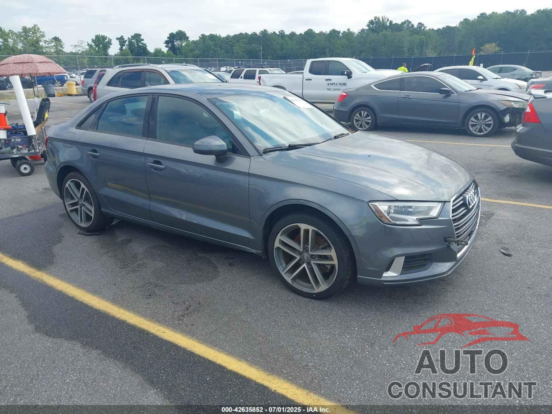 AUDI A3 2018 - WAUAUGFF0J1028015