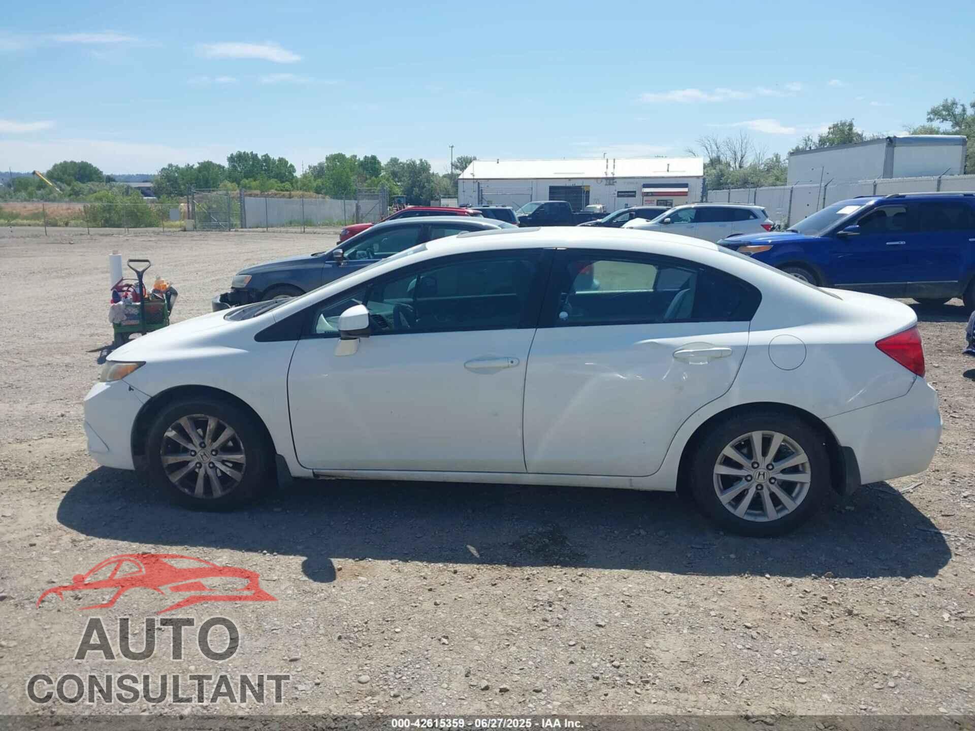 HONDA CIVIC 2012 - 2HGFB2F89CH588950