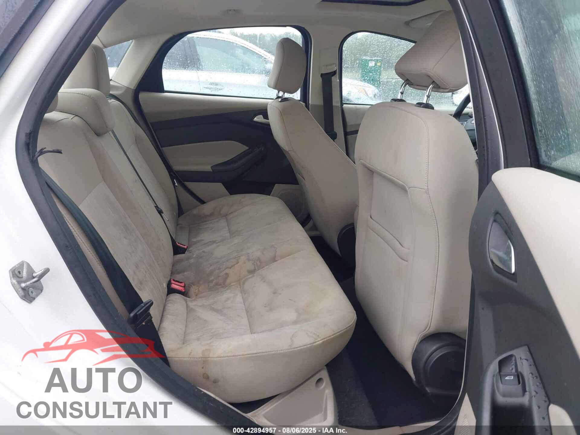 FORD FOCUS 2016 - 1FADP3F28GL249250