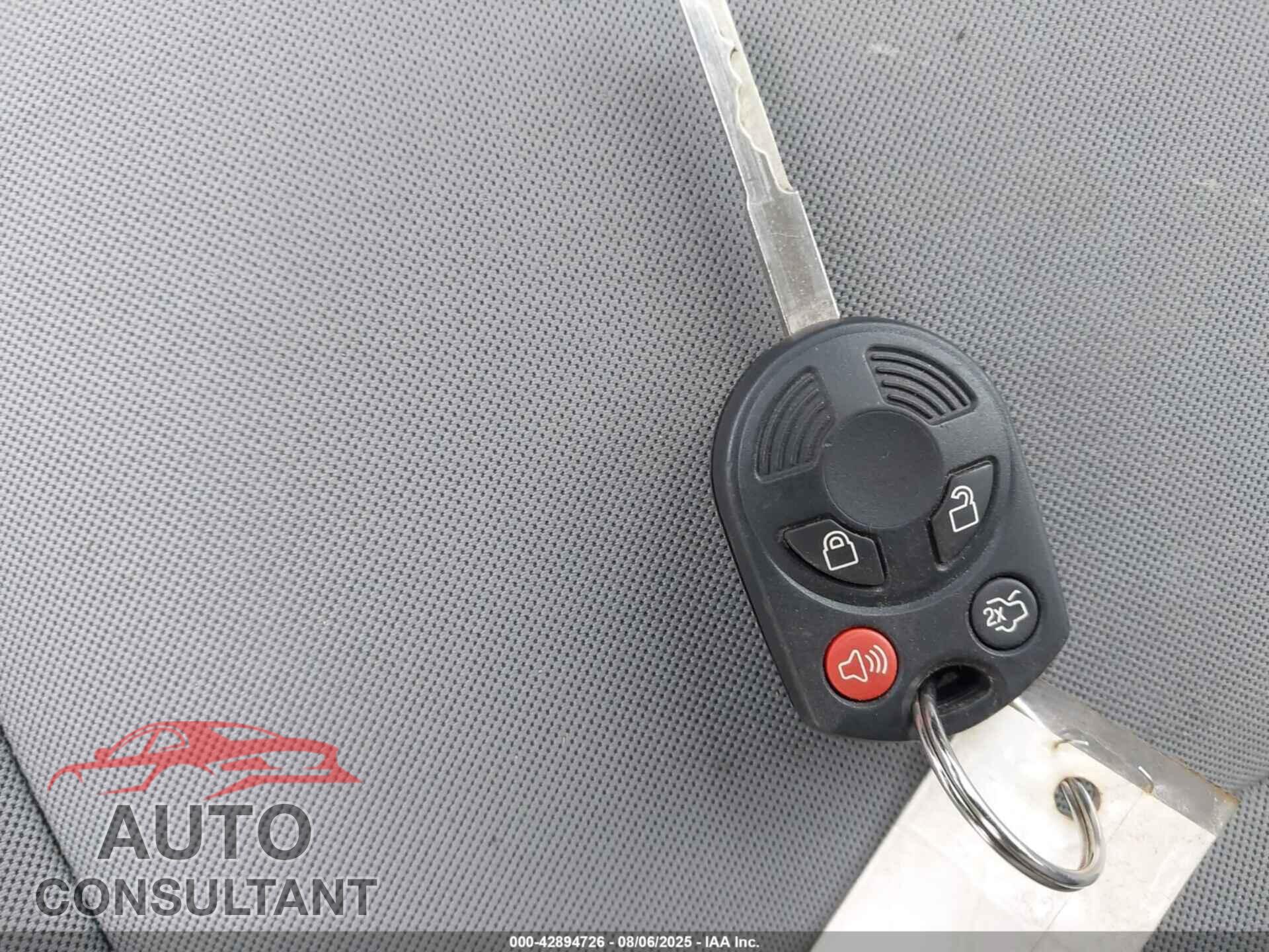 FORD ESCAPE 2014 - 1FMCU9GX7EUC41199