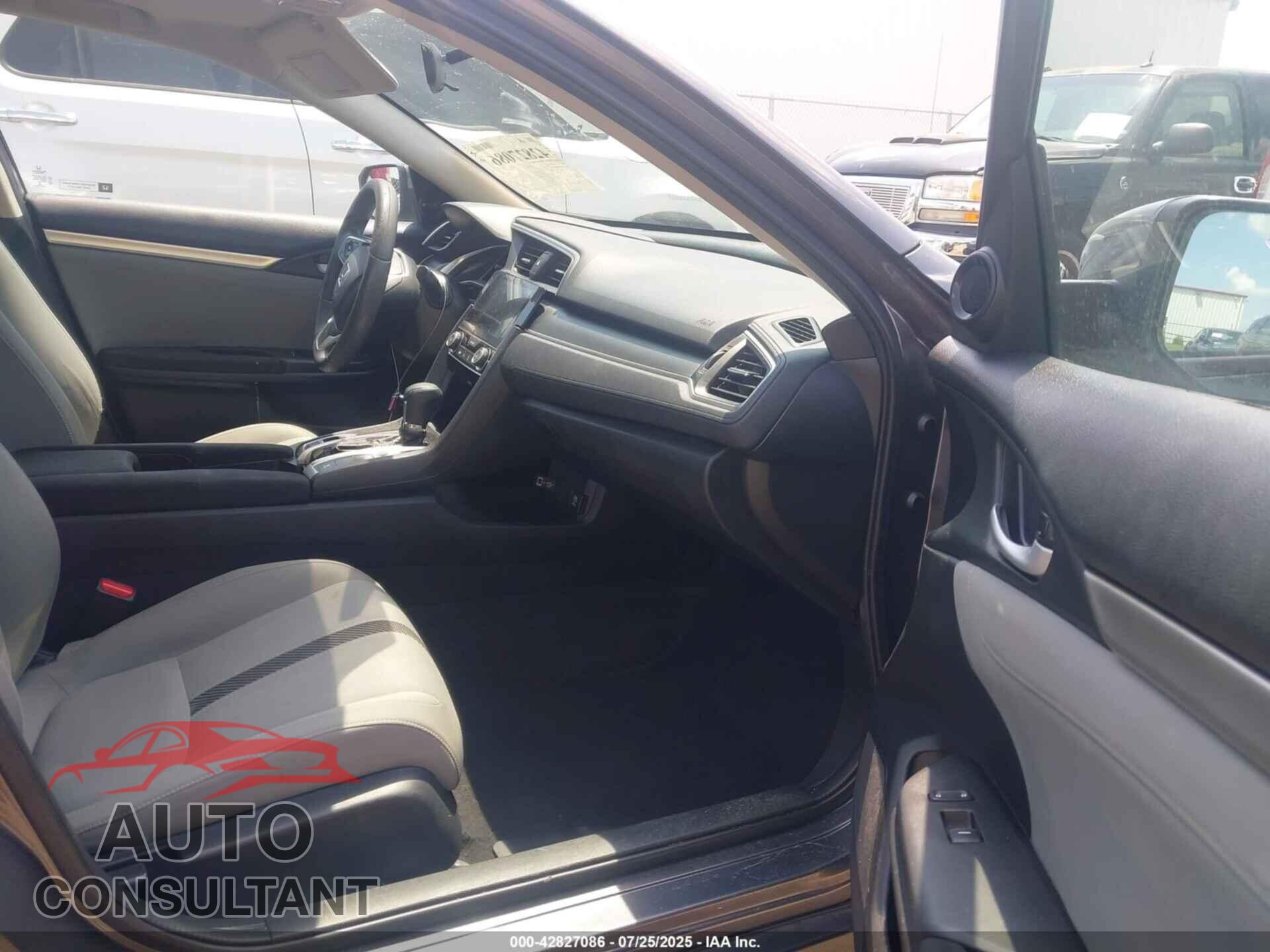 HONDA CIVIC 2017 - 2HGFC2F78HH572945