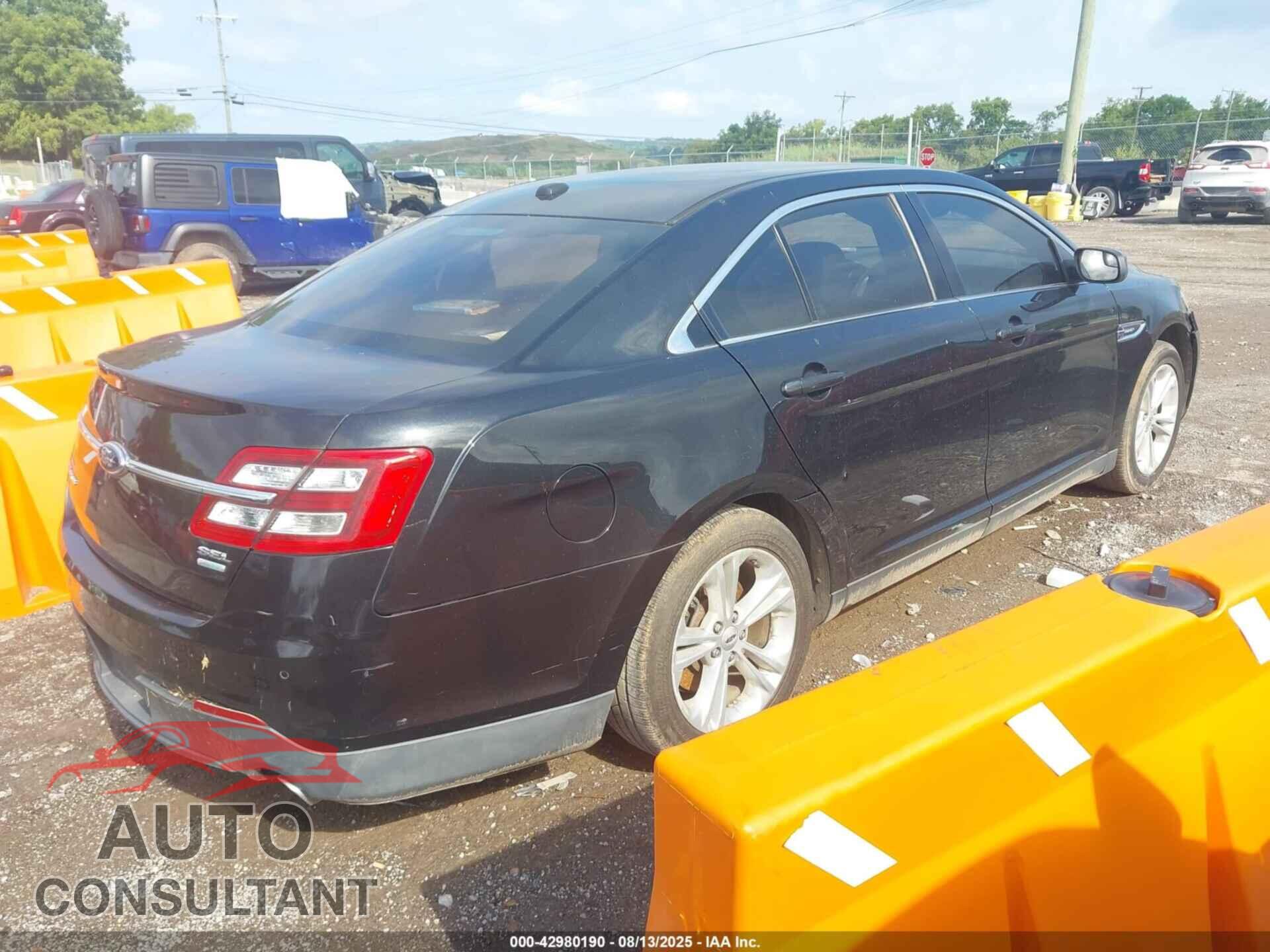 FORD TAURUS 2013 - 1FAHP2E94DG146230