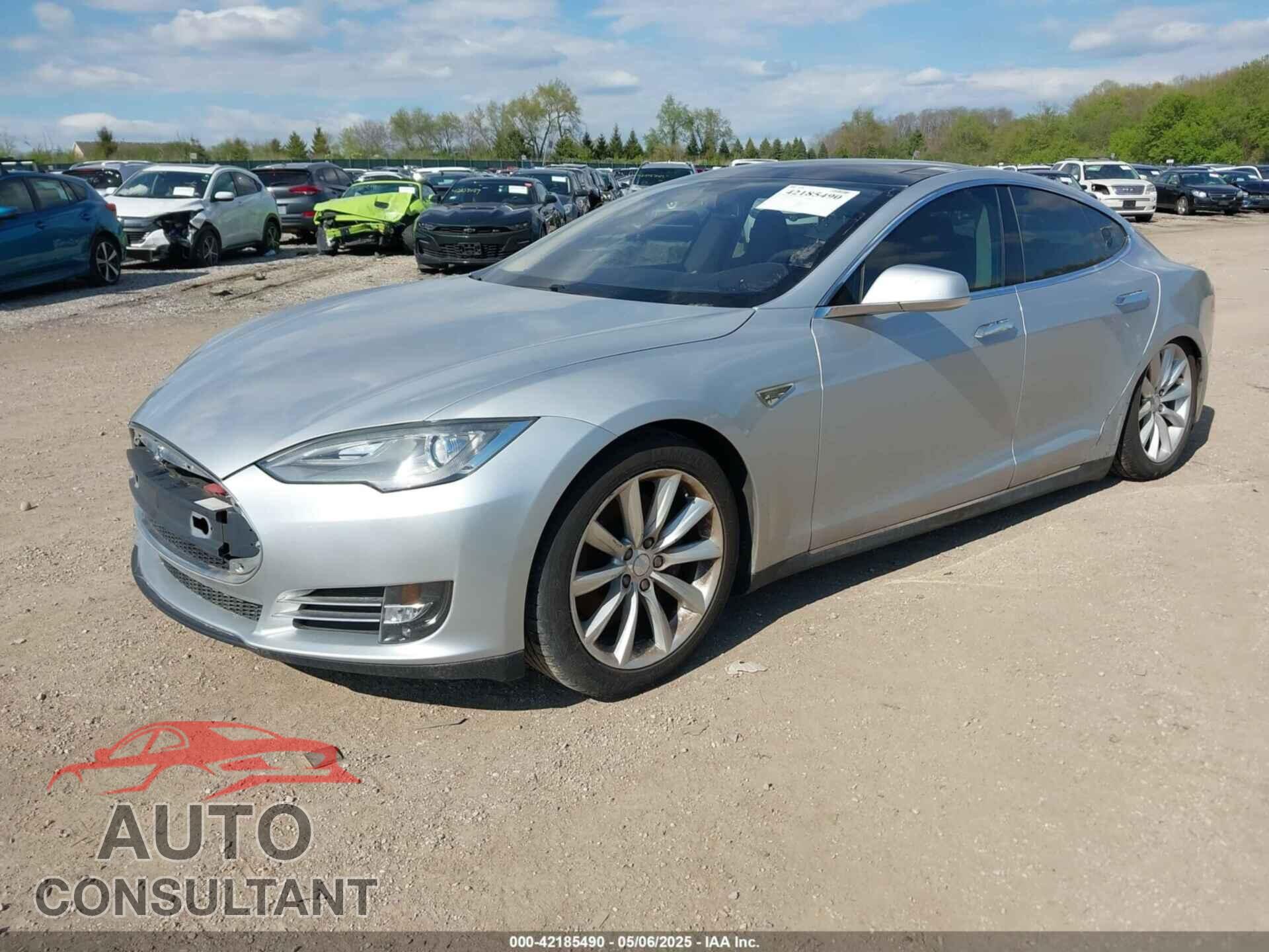 TESLA MODEL S 2012 - 5YJSA1DP3CFP01348