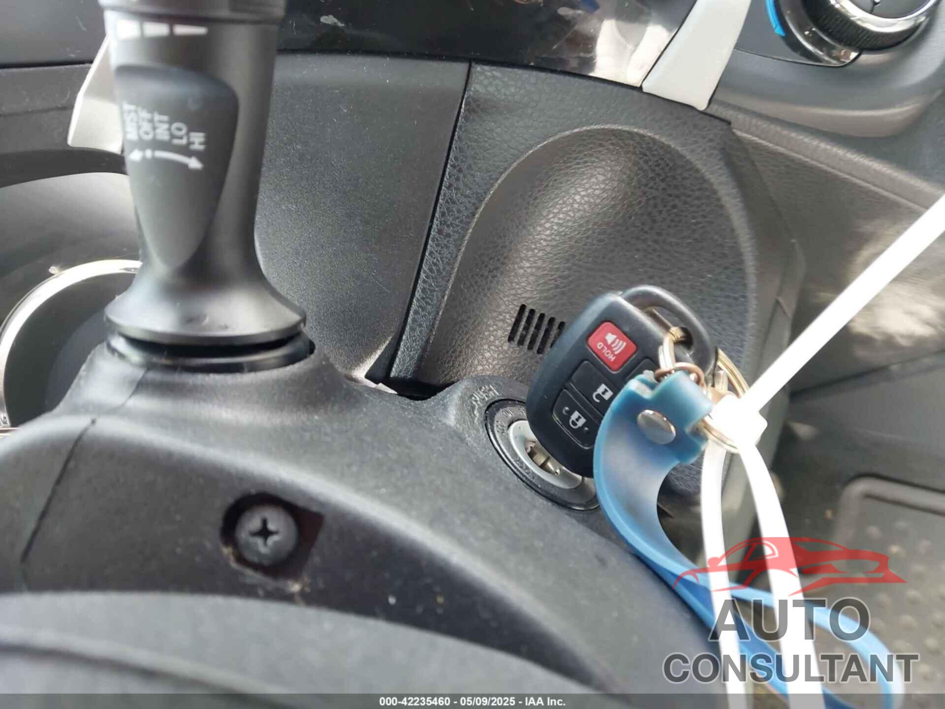 TOYOTA COROLLA 2016 - 2T1BURHE7GC570630