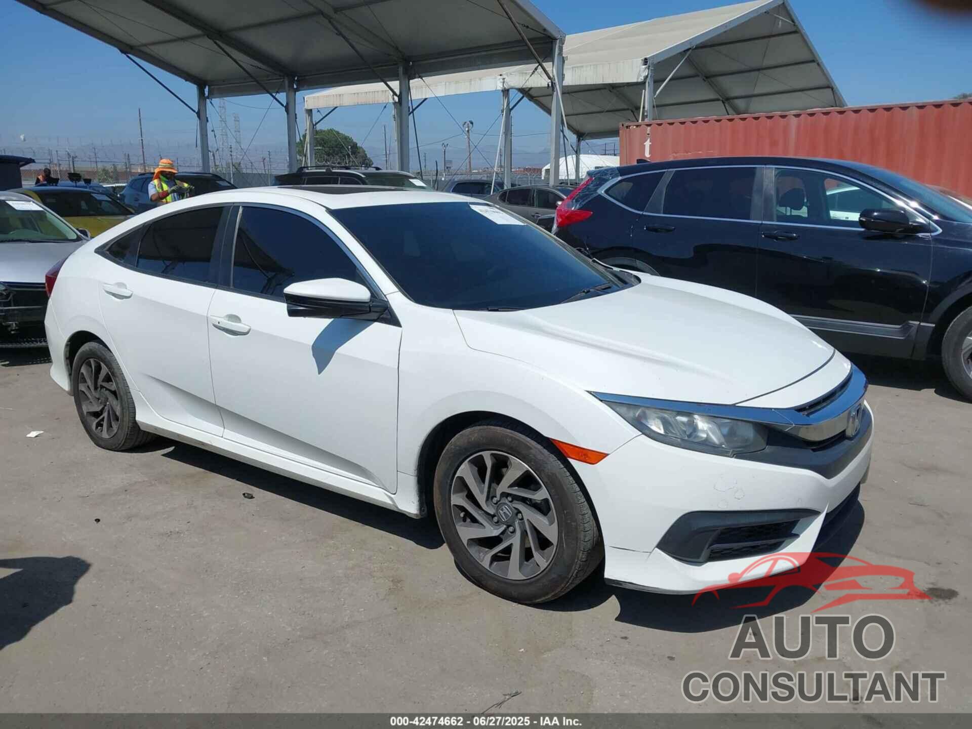 HONDA CIVIC 2017 - 2HGFC2F73HH564378