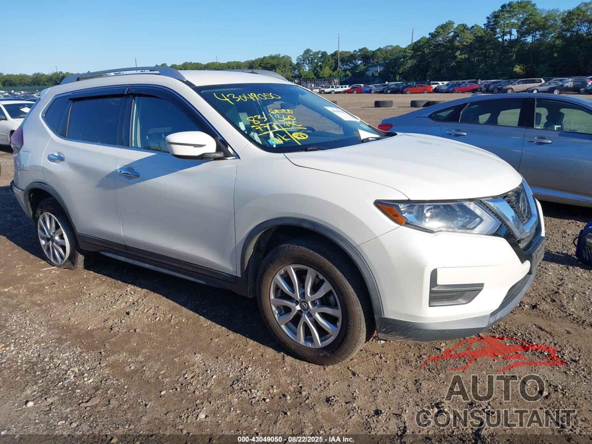 NISSAN ROGUE 2019 - KNMAT2MV1KP514771