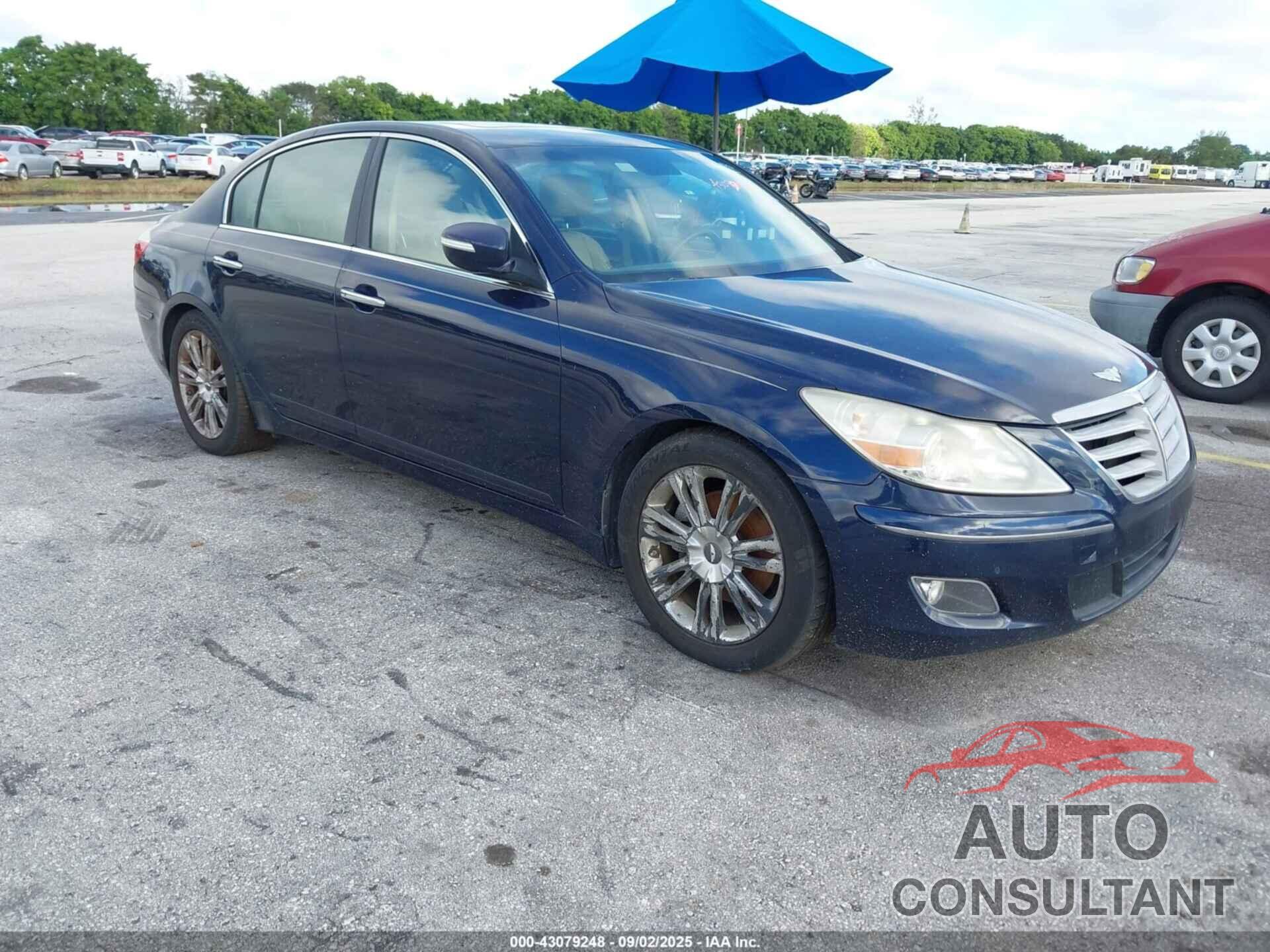 HYUNDAI GENESIS 2011 - KMHGC4DE2BU132350