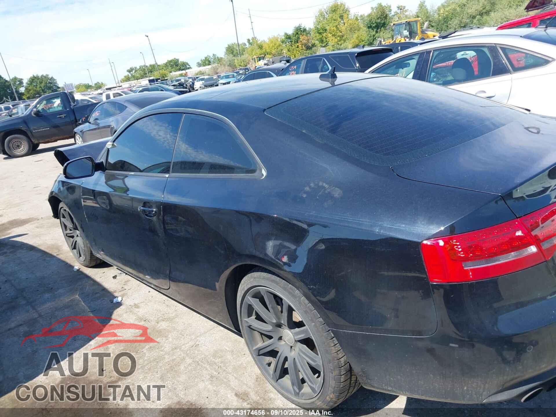 AUDI A5 2011 - WAURFAFR9BA002339