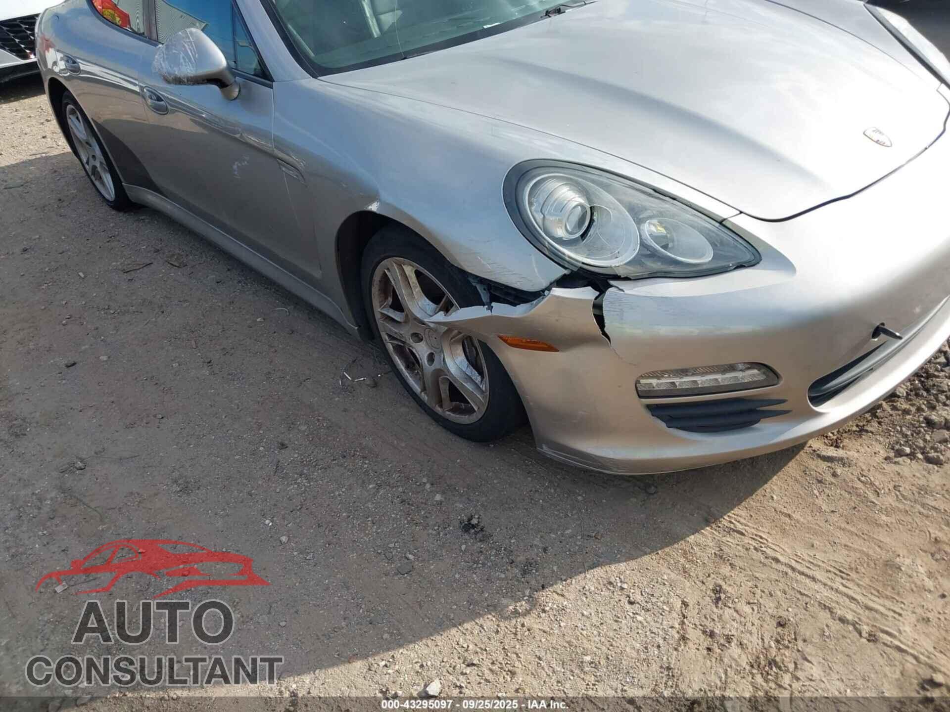 PORSCHE PANAMERA 2011 - WP0AA2A73BL011438