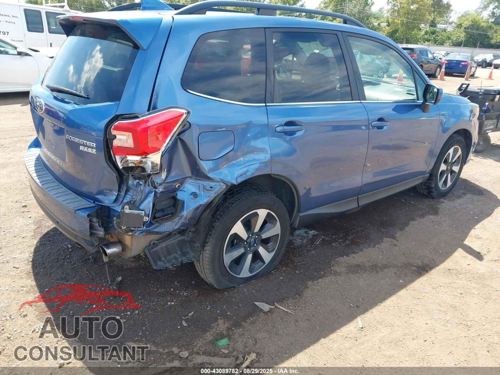 SUBARU FORESTER 2017 - JF2SJARC2HH427896