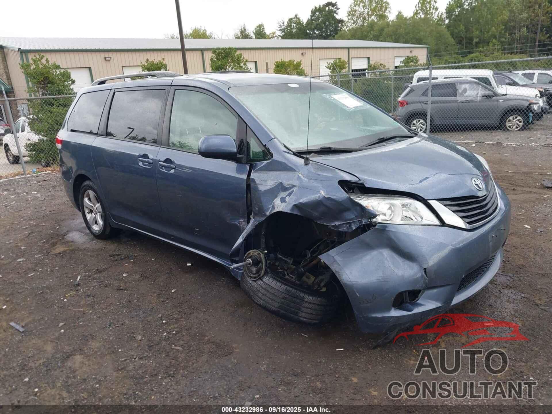 TOYOTA SIENNA 2014 - 5TDKK3DC7ES499585